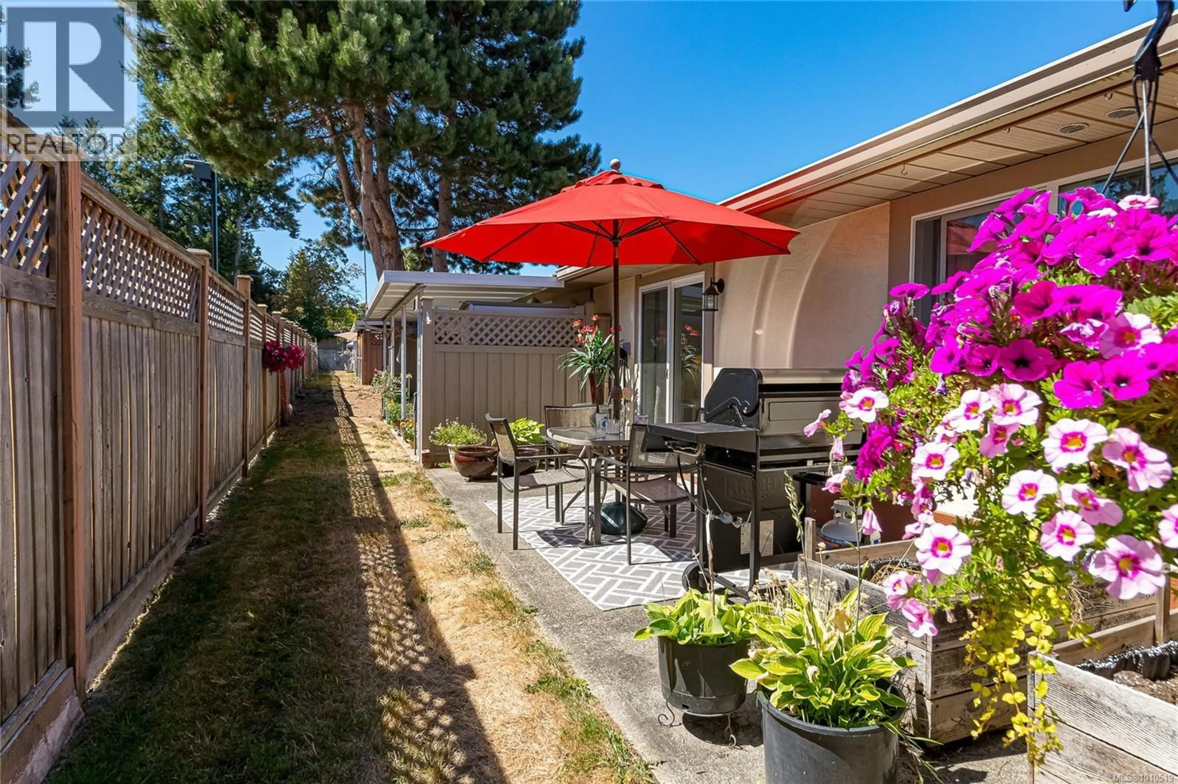 Patio, street for 14 - 100 ABBEY LANE, Parksville British Columbia V9P1N4