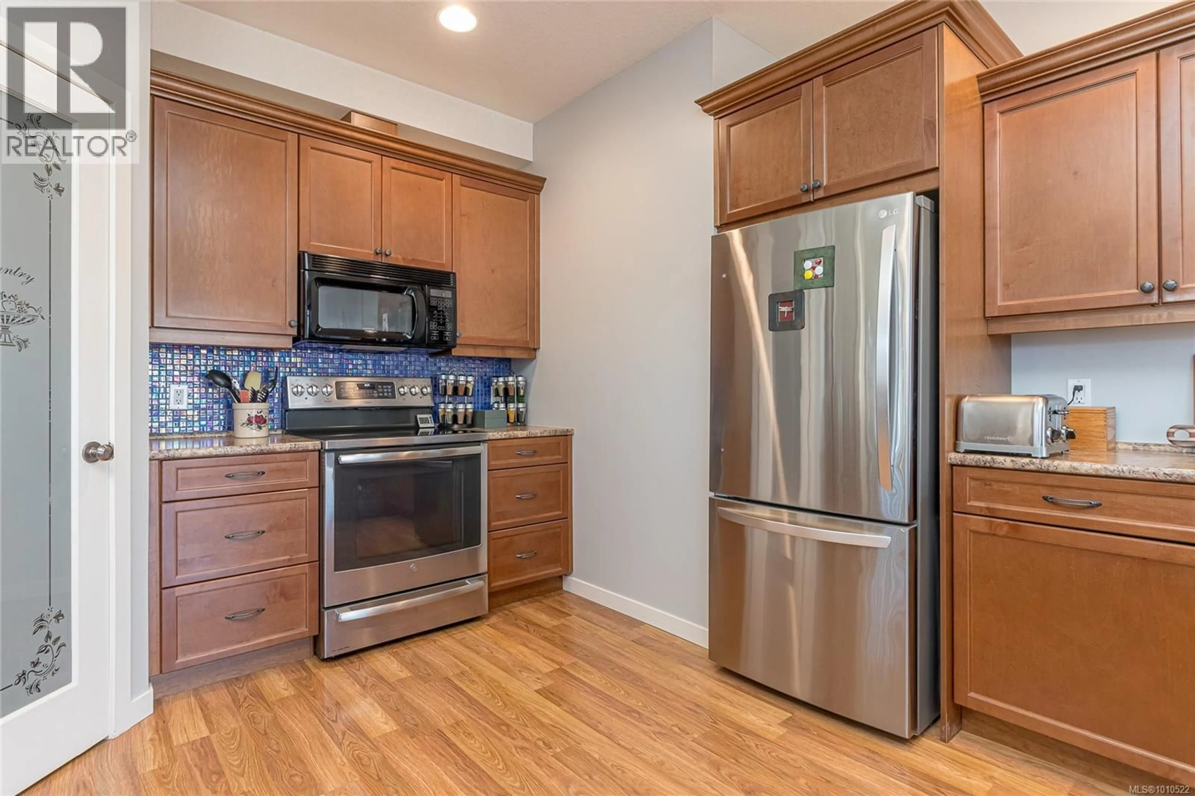 Standard kitchen, unknown for 1757 COUNTRY HILLS DRIVE, Nanaimo British Columbia V9X1X7