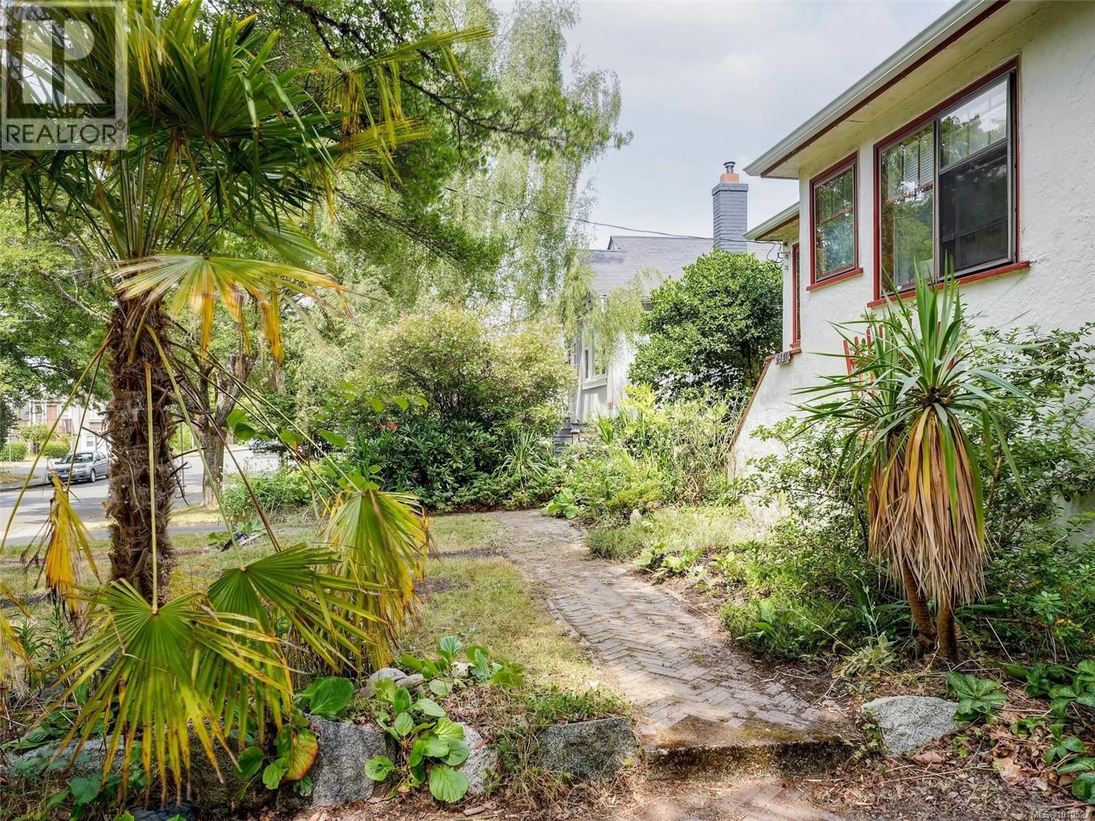 Patio, street for 2561 FORBES STREET, Victoria British Columbia V8R4B9