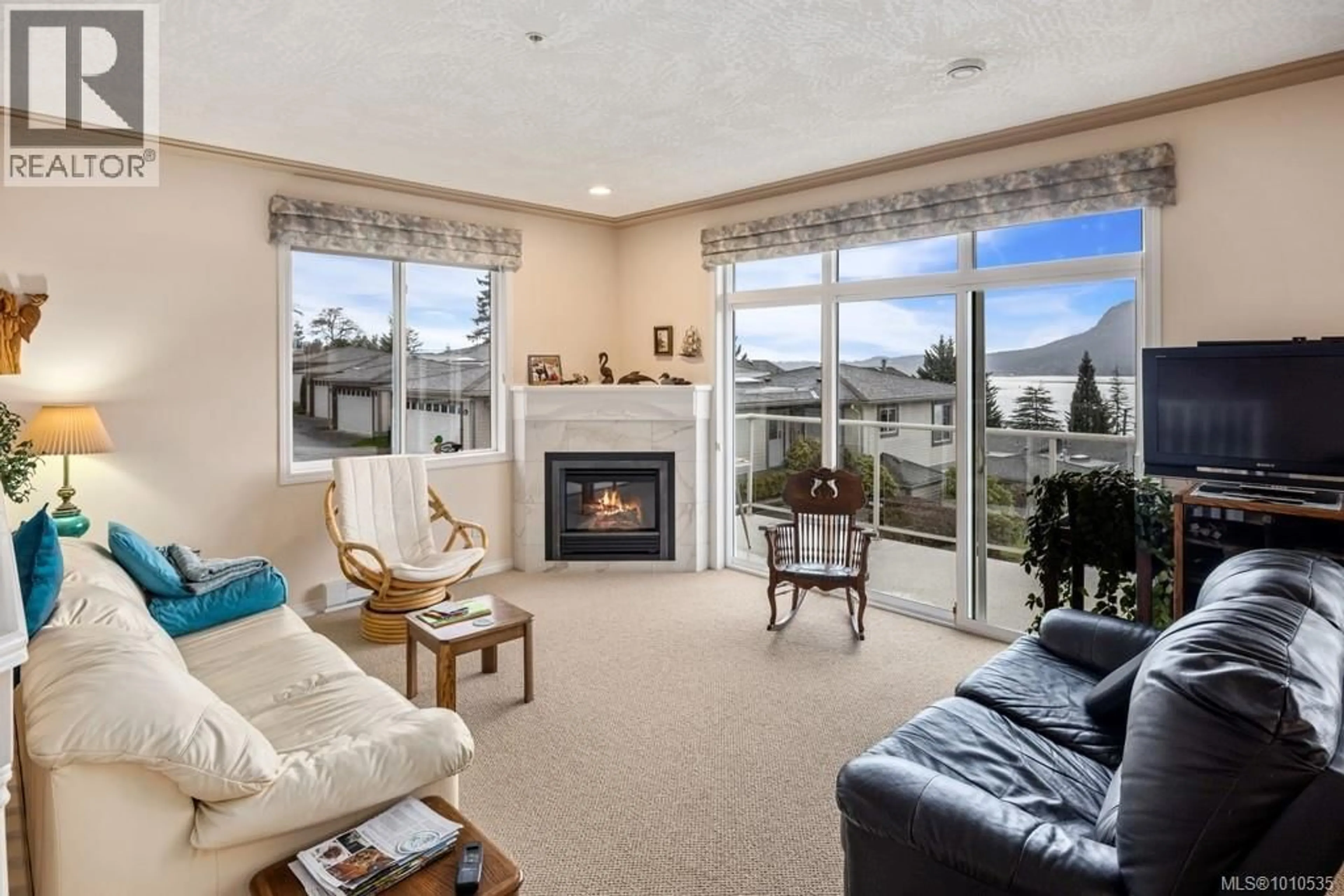 Living room with furniture, unknown for 5 - 1700 PRITCHARD ROAD, Cowichan Bay British Columbia V0R1N1
