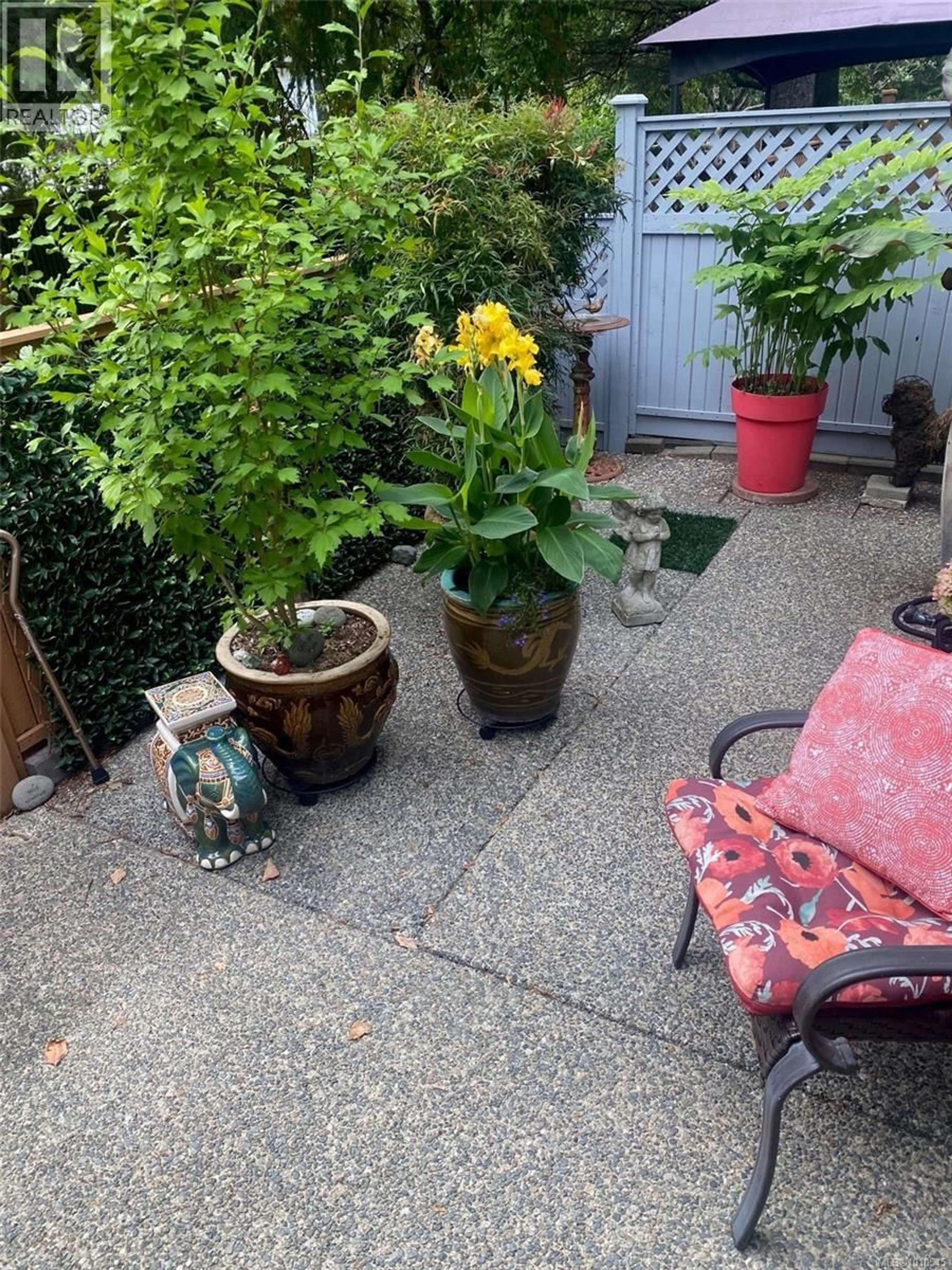 Patio, street for 1645 CREEKSIDE DRIVE, Nanaimo British Columbia V9S5V8