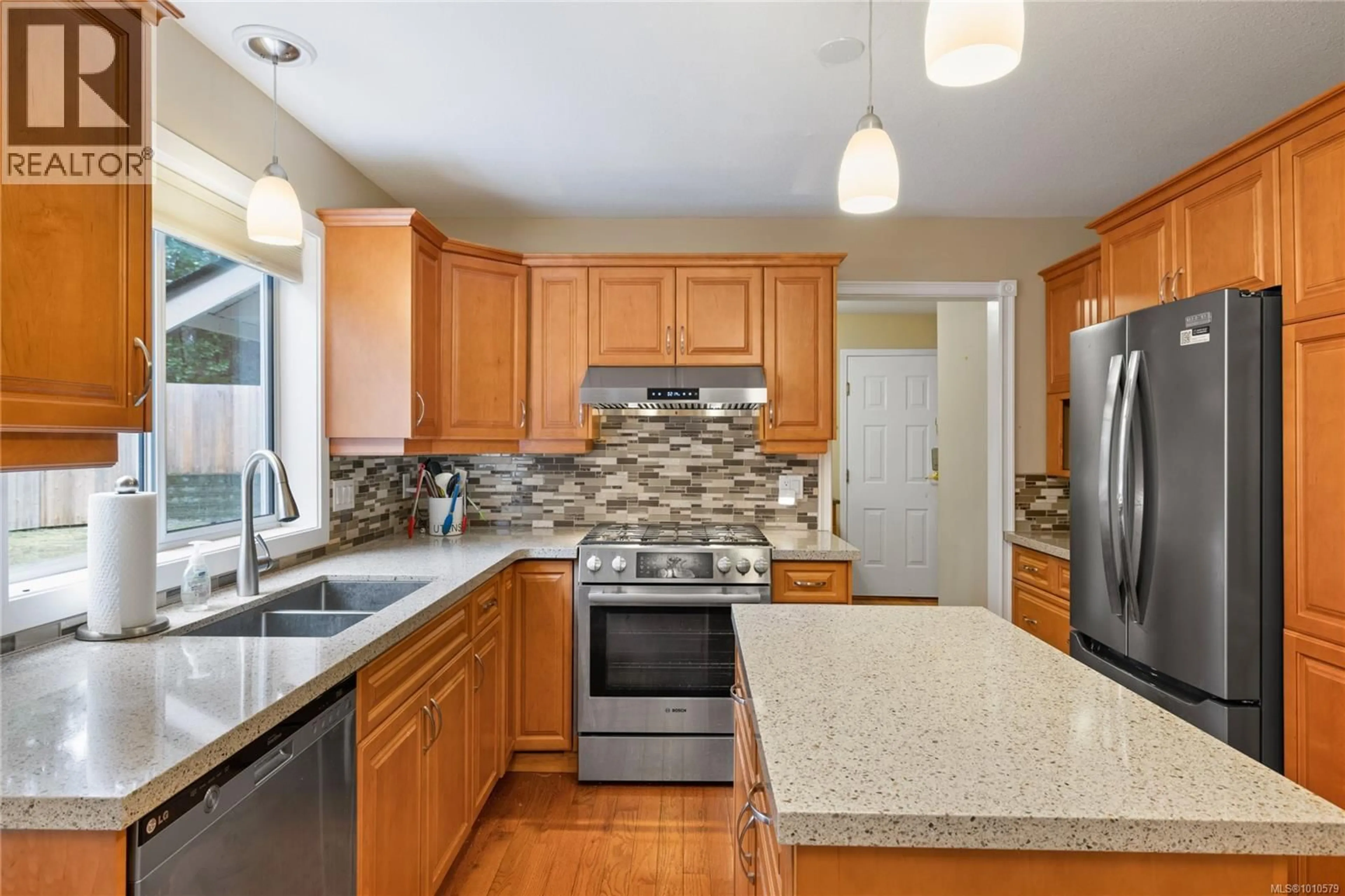 Unknown for 6625 GREEN ACRES WAY, Nanaimo British Columbia V9T5R9