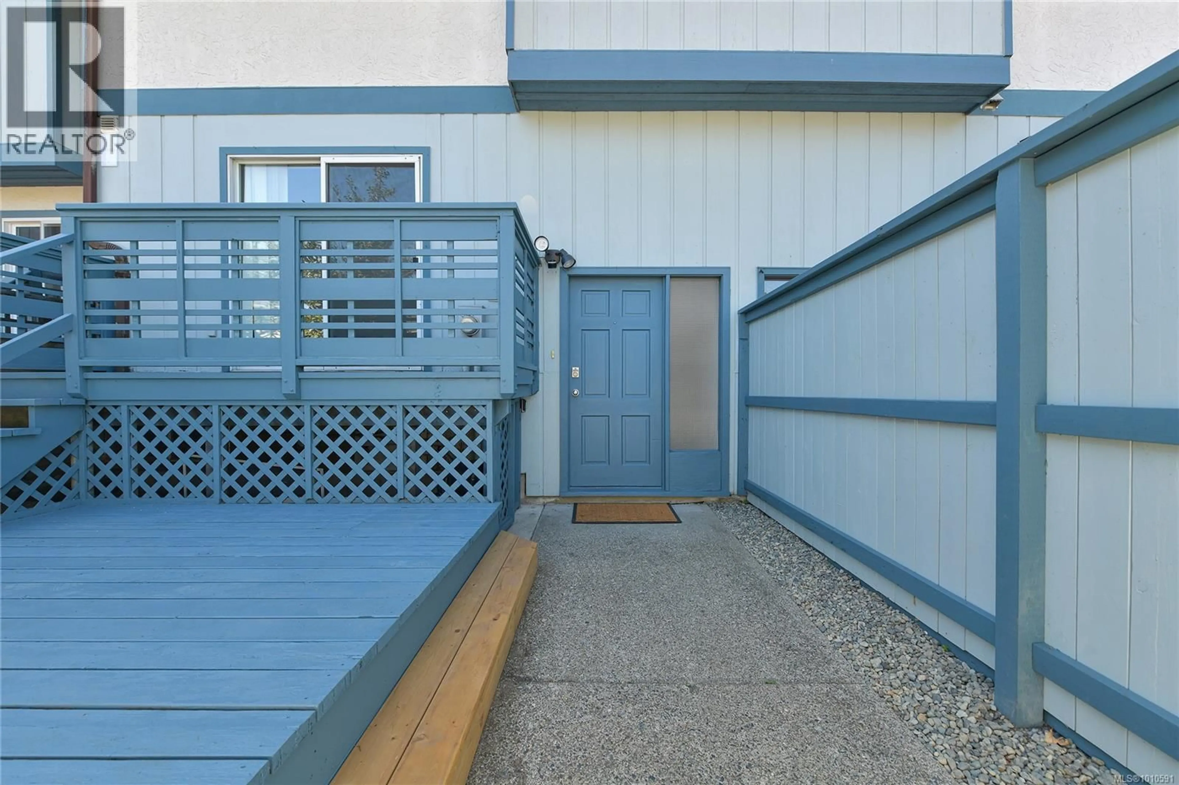 Patio, unknown for 12 - 3987 GORDON HEAD ROAD, Saanich British Columbia V8N3X5