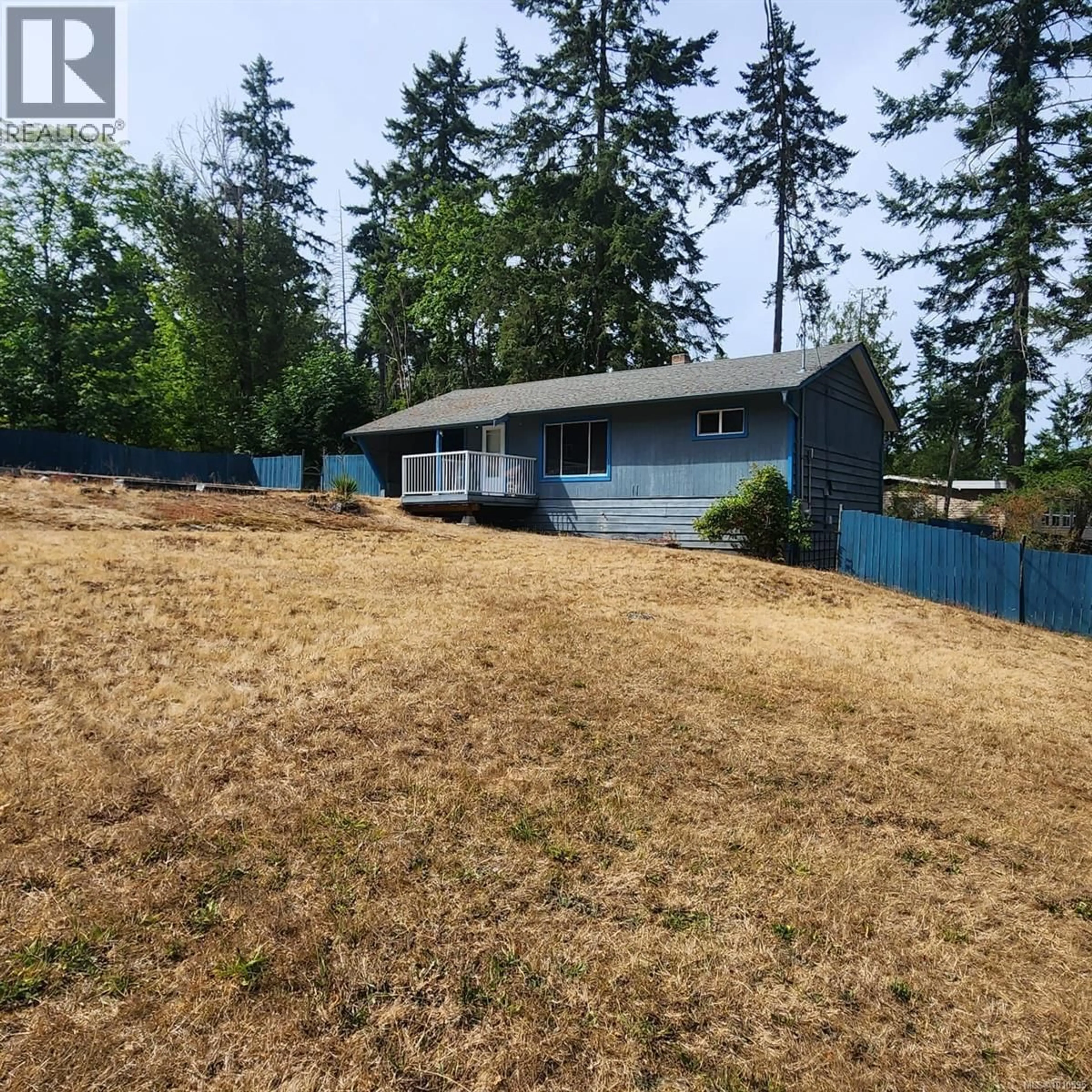 A pic from outside/outdoor area/front of a property/back of a property/a pic from drone, unknown for 2067-2069 AKENHEAD ROAD, Cassidy British Columbia V9X1V2