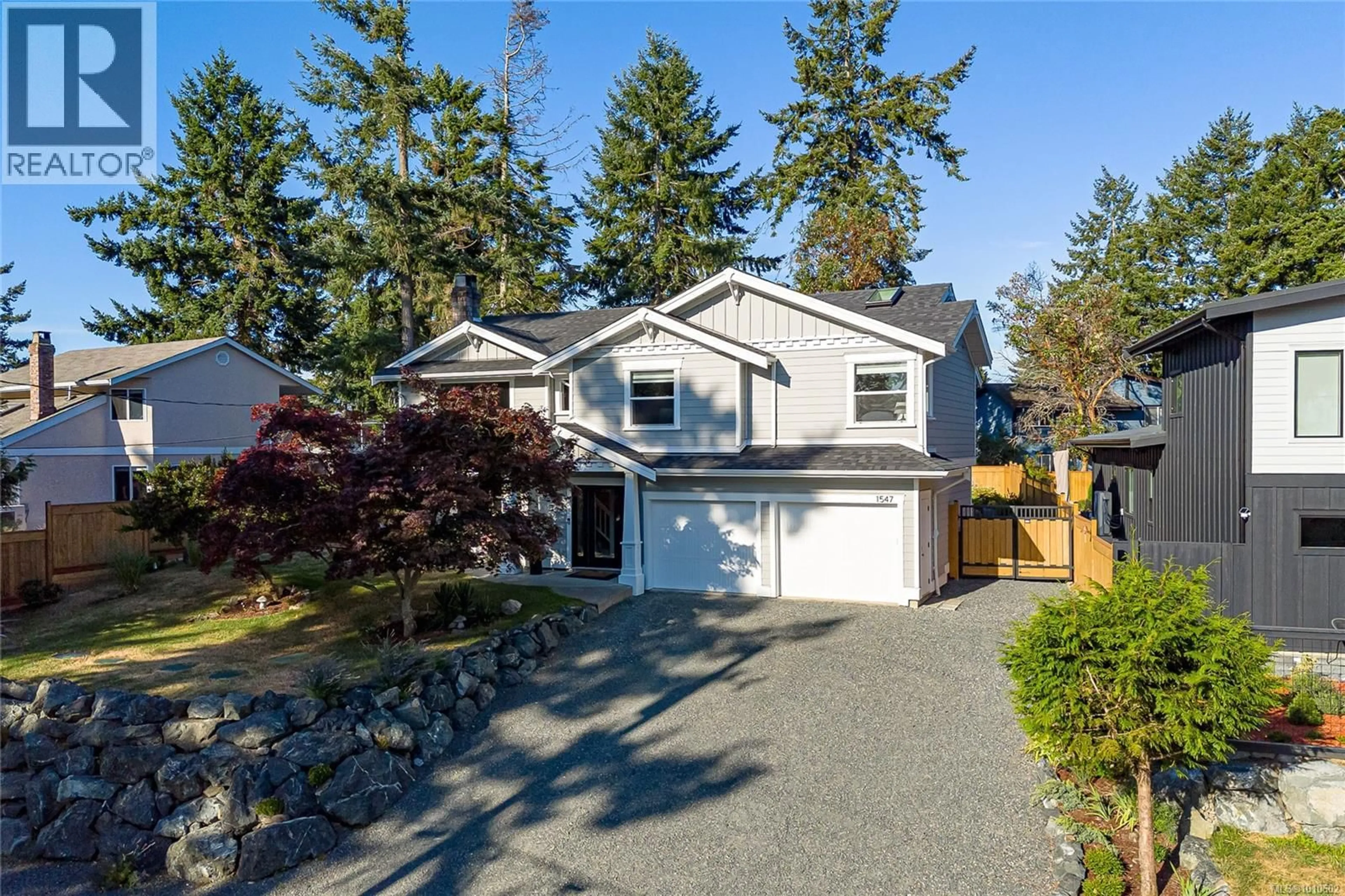Home with vinyl exterior material, street for 1547 THE BELL, Nanoose Bay British Columbia V9P9B6