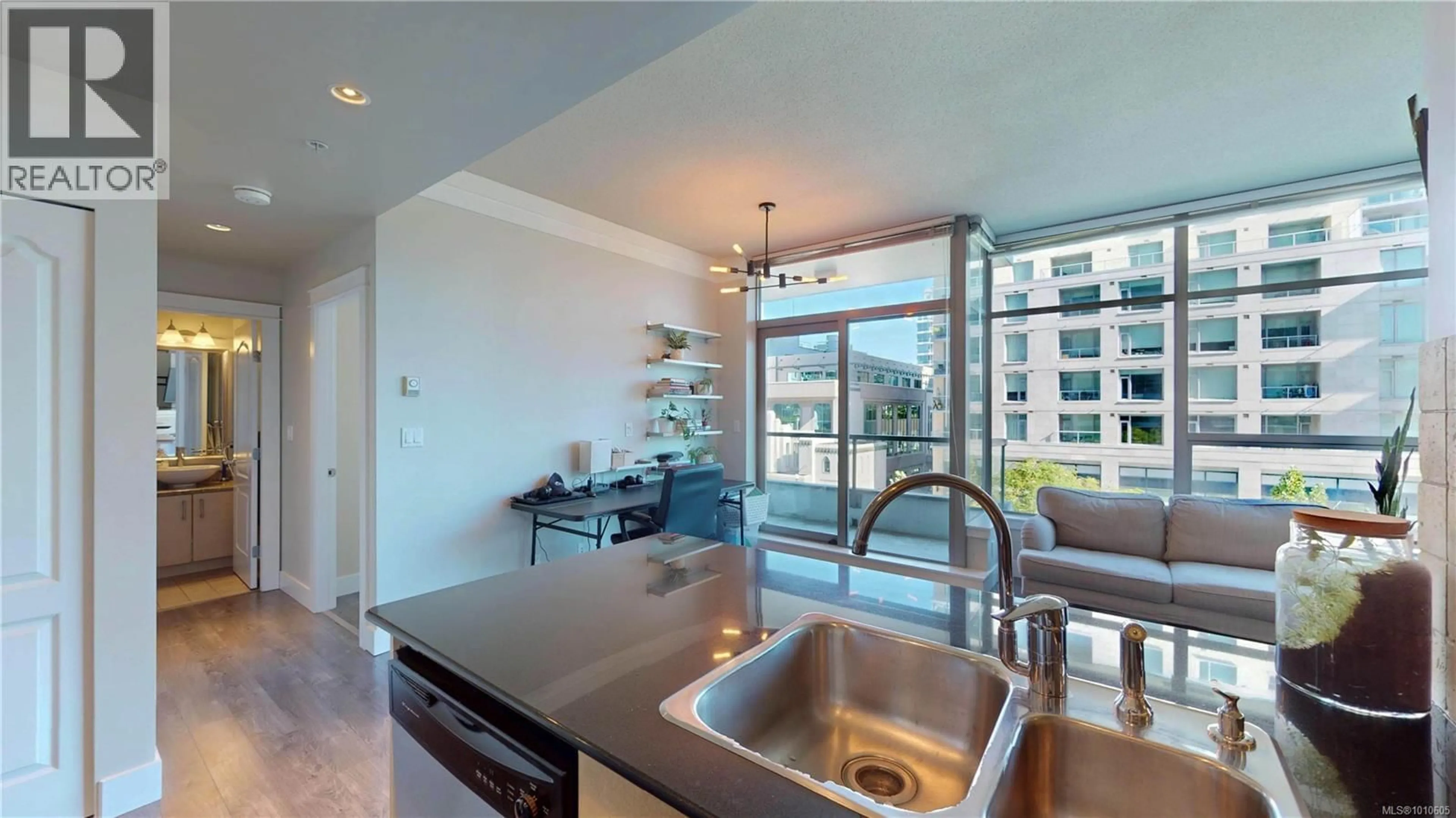 Open concept kitchen, ceramic/tile floor for 307 - 845 YATES STREET, Victoria British Columbia V8V3N6