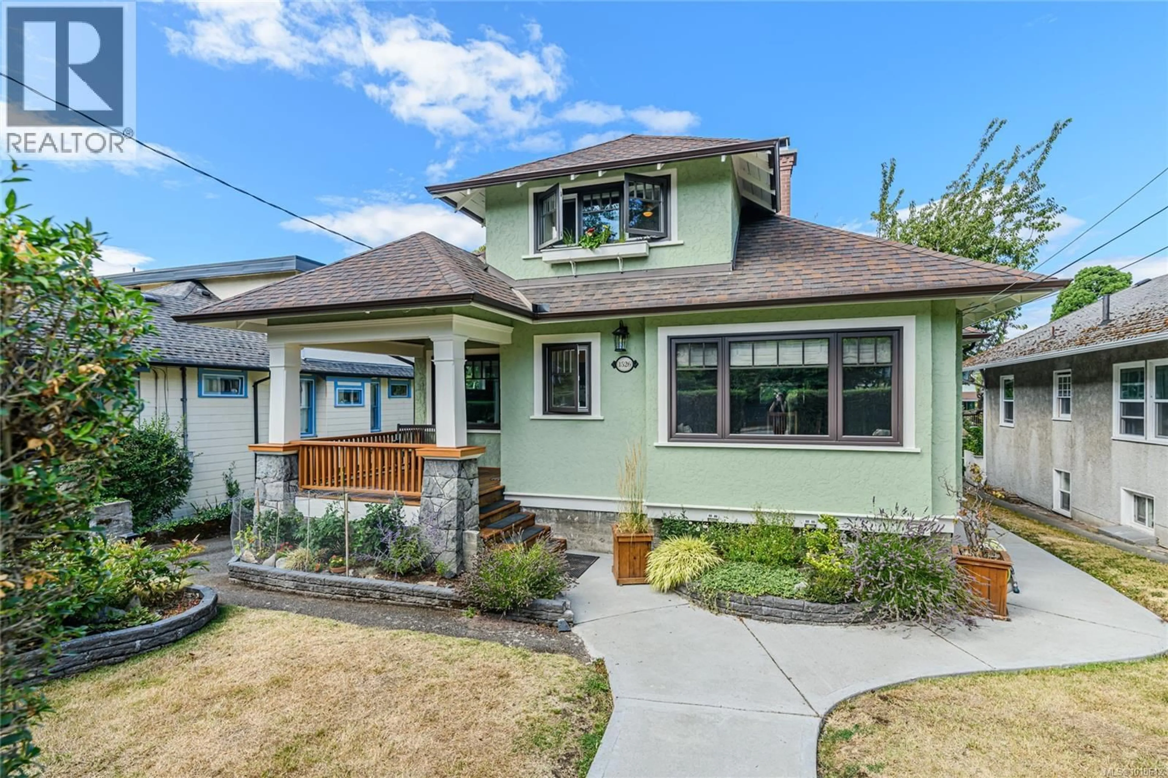 Unknown for 1526 VINING STREET, Victoria British Columbia V8R1R1