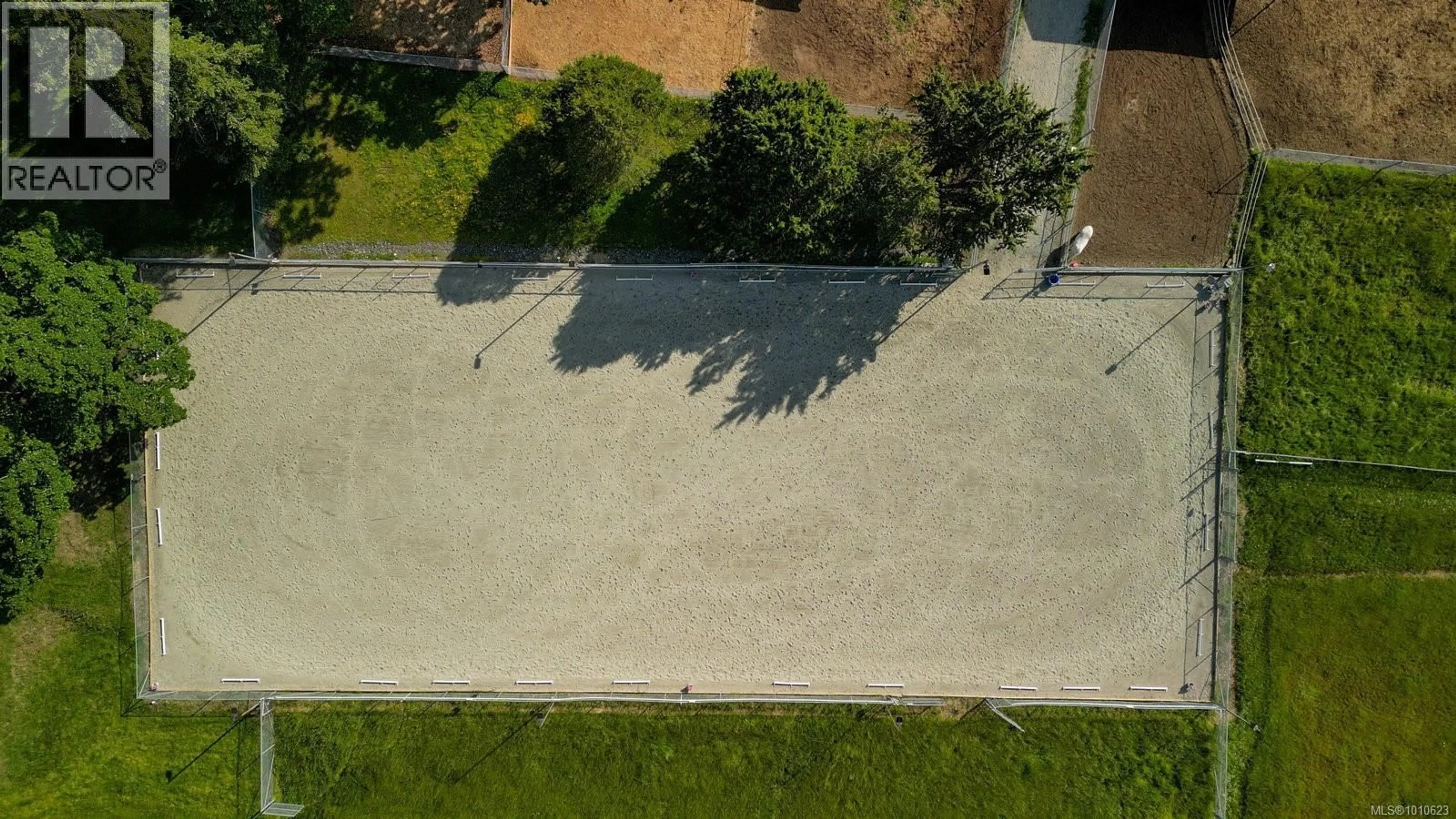 A pic from outside/outdoor area/front of a property/back of a property/a pic from drone, street for 9775 WEST SAANICH ROAD, North Saanich British Columbia V8L5T5