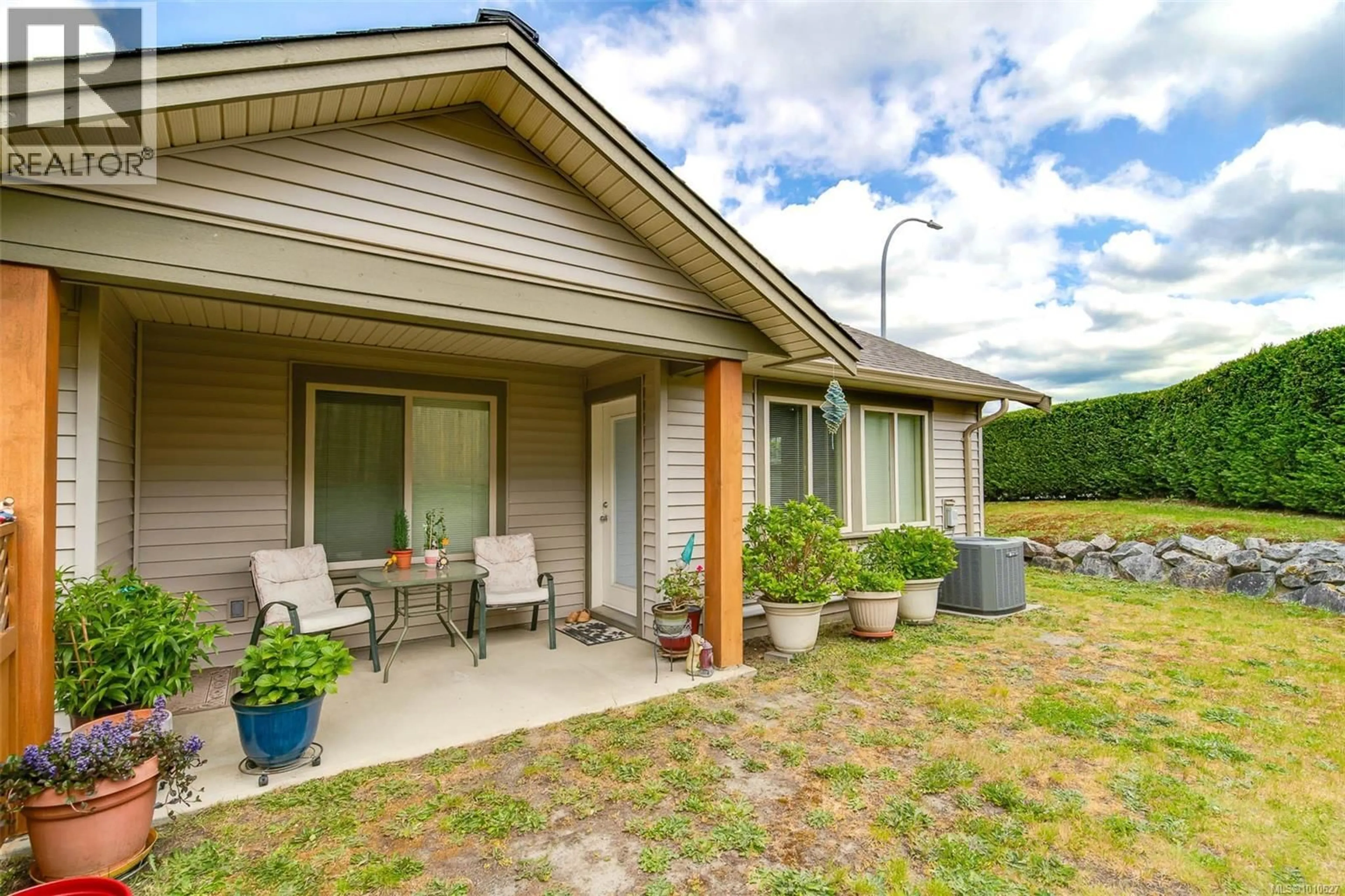 Patio, street for 1 - 3774 12TH AVENUE, Port Alberni British Columbia V9Y5A5