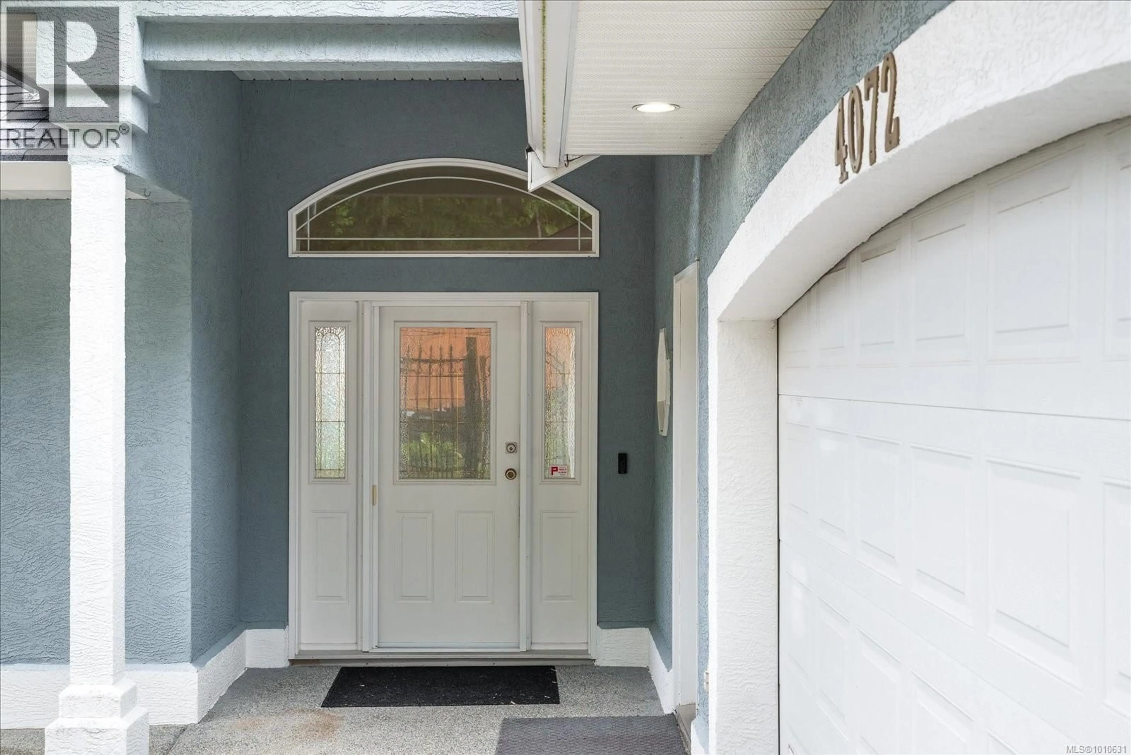 Indoor entryway for 4072 EAGLE VIEW DRIVE, Nanaimo British Columbia V9T6B4