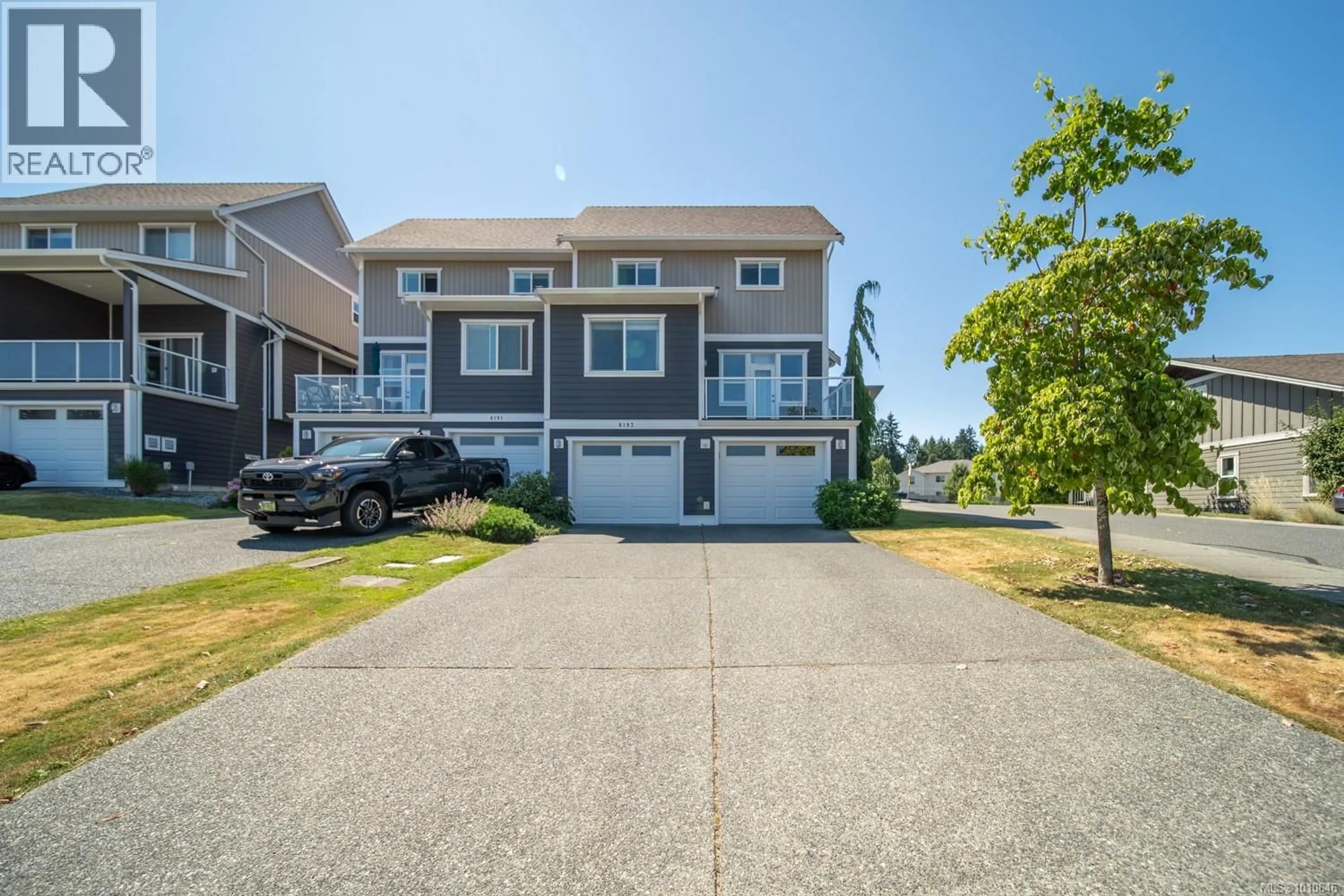 A pic from outside/outdoor area/front of a property/back of a property/a pic from drone, unknown for 6193 WASHINGTON WAY, Nanaimo British Columbia V9T0A2