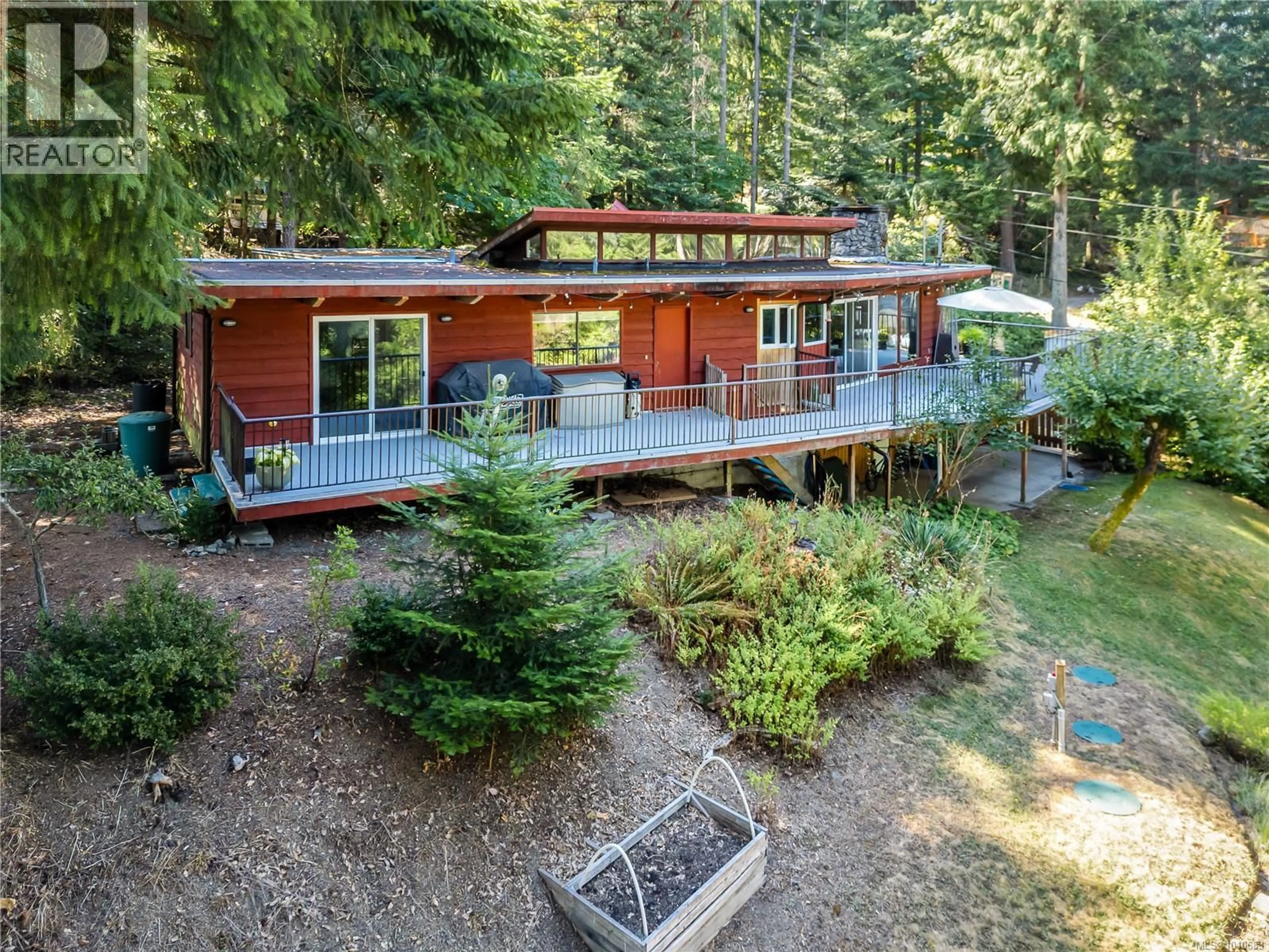 A pic from outside/outdoor area/front of a property/back of a property/a pic from drone, forest/trees view for 276 MOBRAE AVENUE, Salt Spring British Columbia V8K1J7