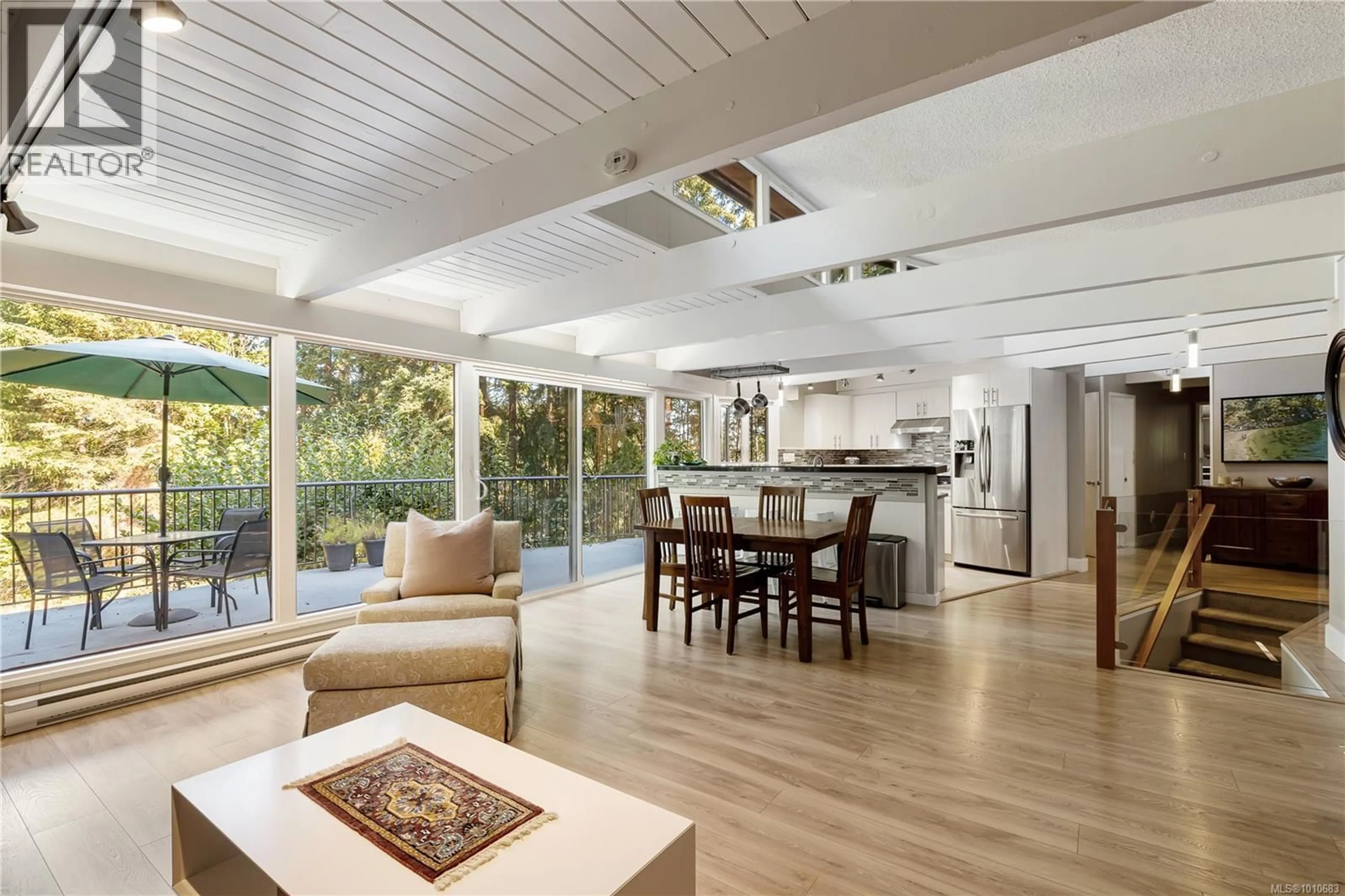 Open concept kitchen, unknown for 276 MOBRAE AVENUE, Salt Spring British Columbia V8K1J7