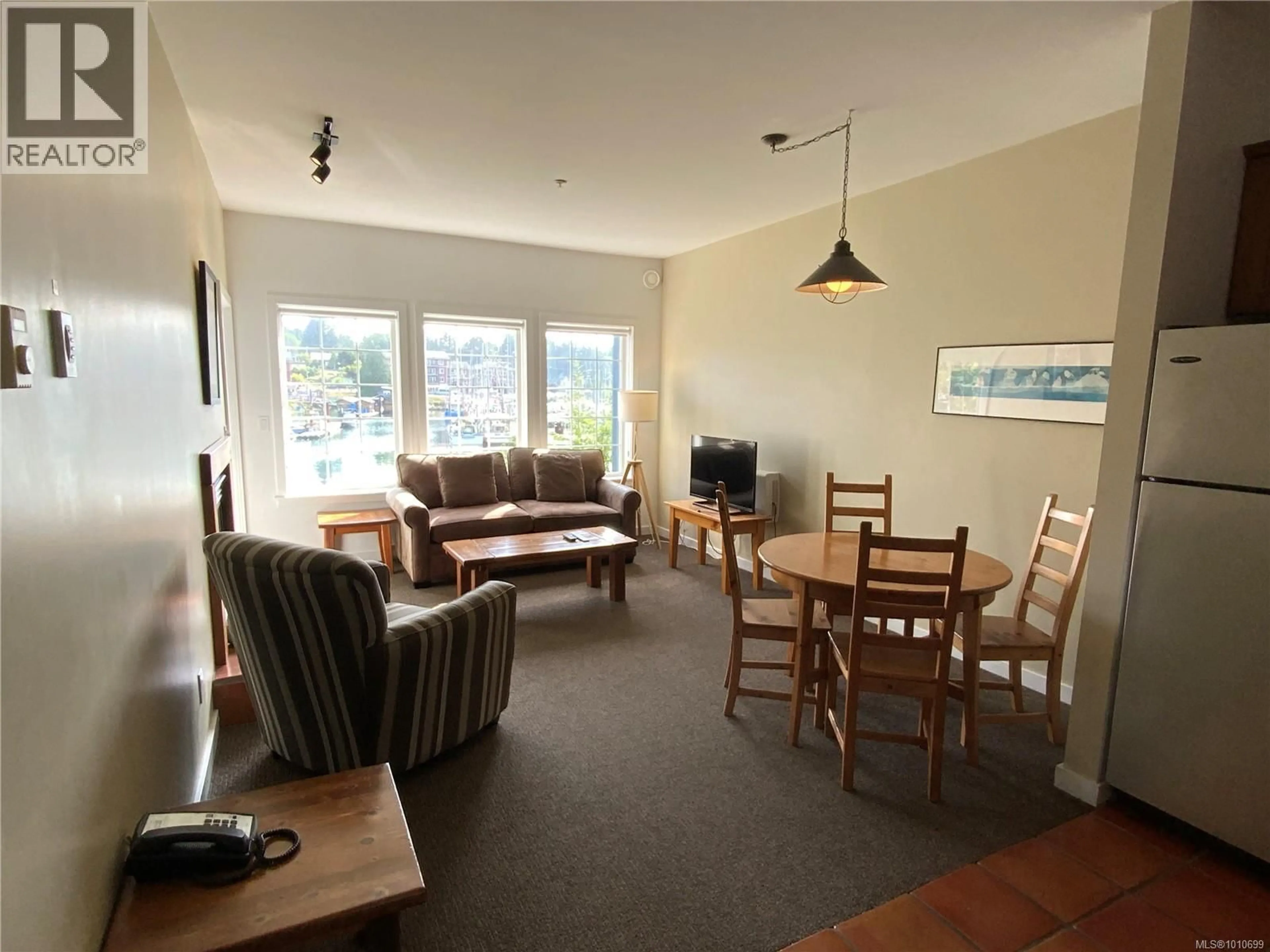 Living room with furniture, unknown for 802 - 1971 HARBOUR DRIVE, Ucluelet British Columbia V0R3A0