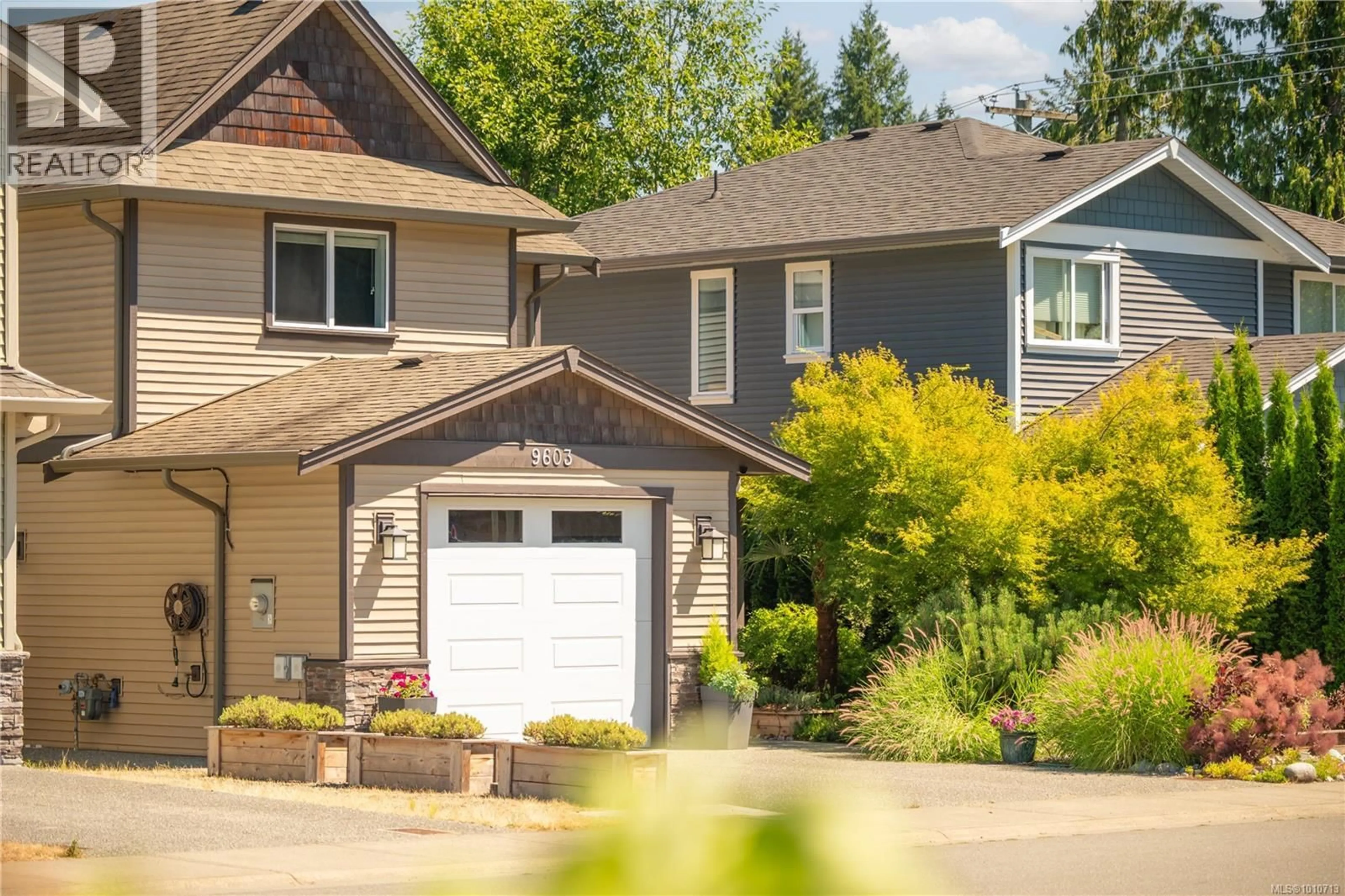 Home with vinyl exterior material, street for 9603 ASKEW CREEK DRIVE, Chemainus British Columbia V0R1K3