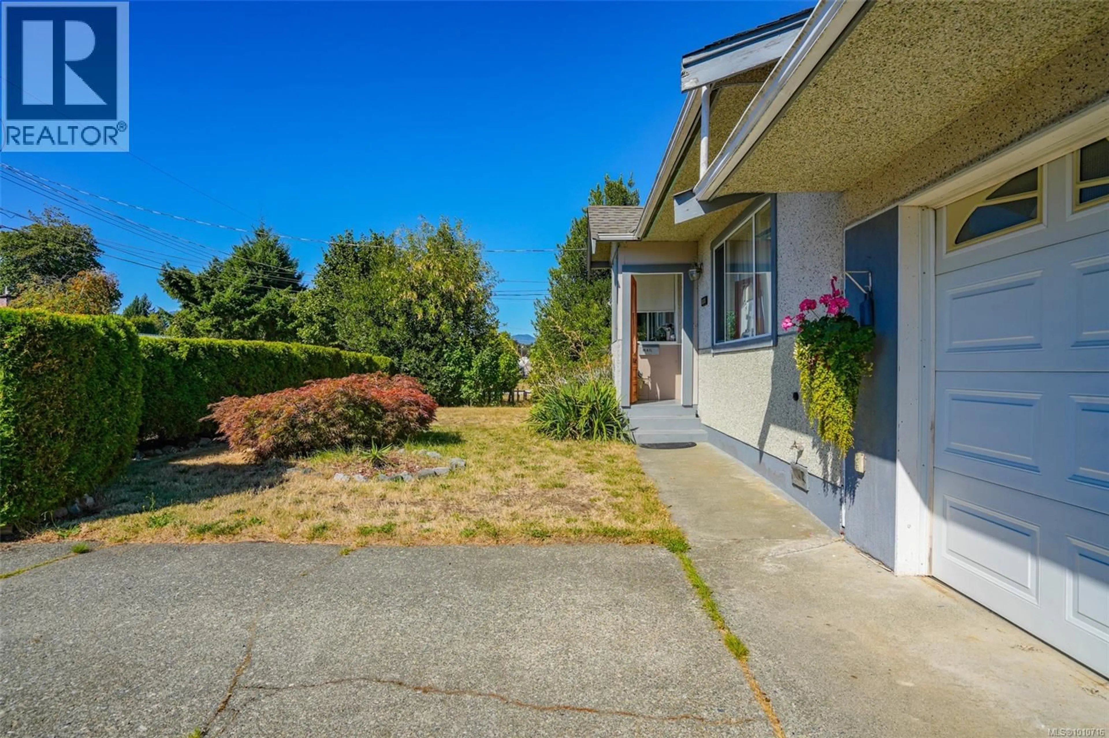 Patio, street for 5719 BROWN ROAD, Port Alberni British Columbia V9Y7E5