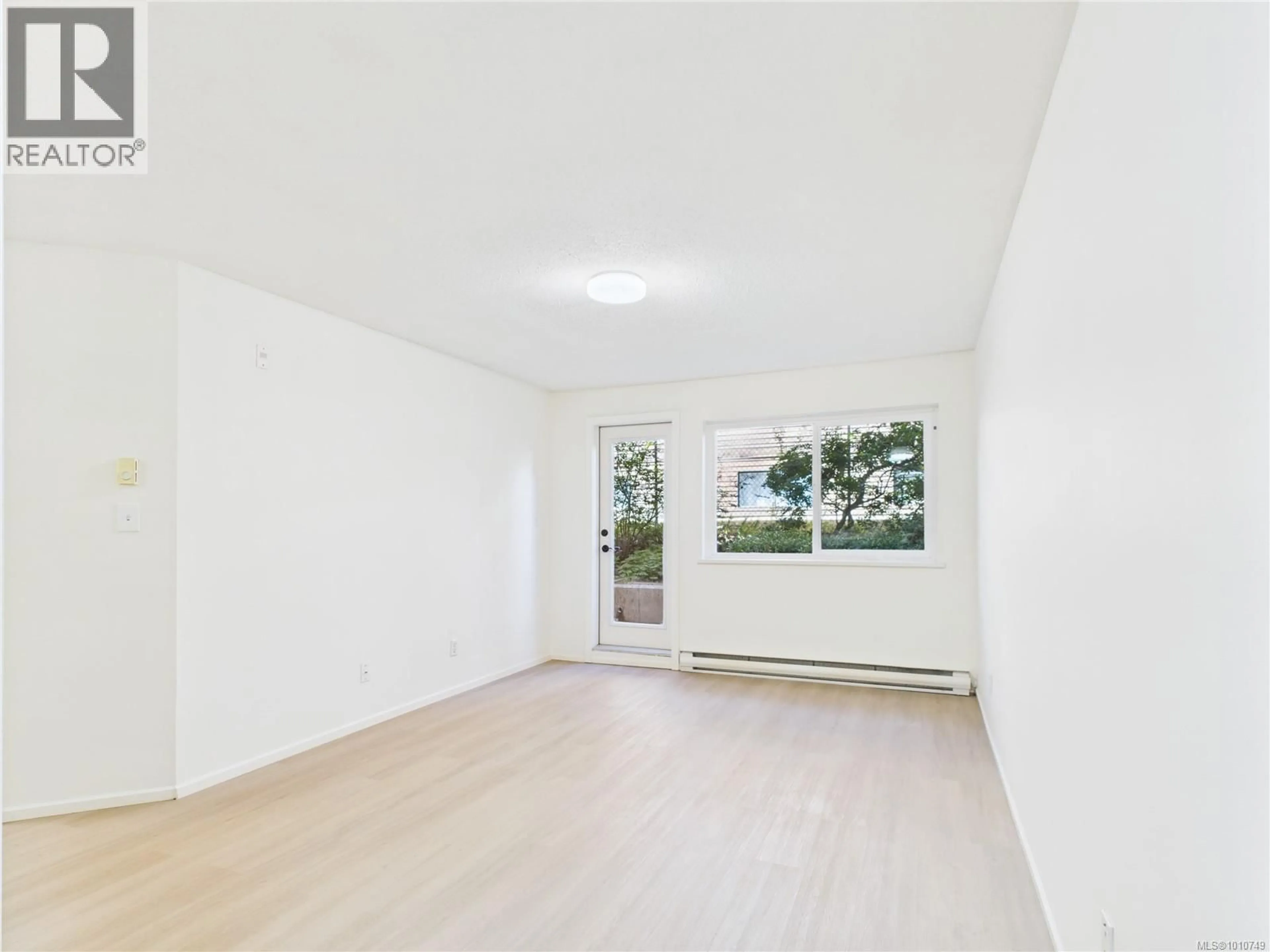 A pic of a room for 102 - 1028 BALMORAL ROAD, Victoria British Columbia V8T1A8