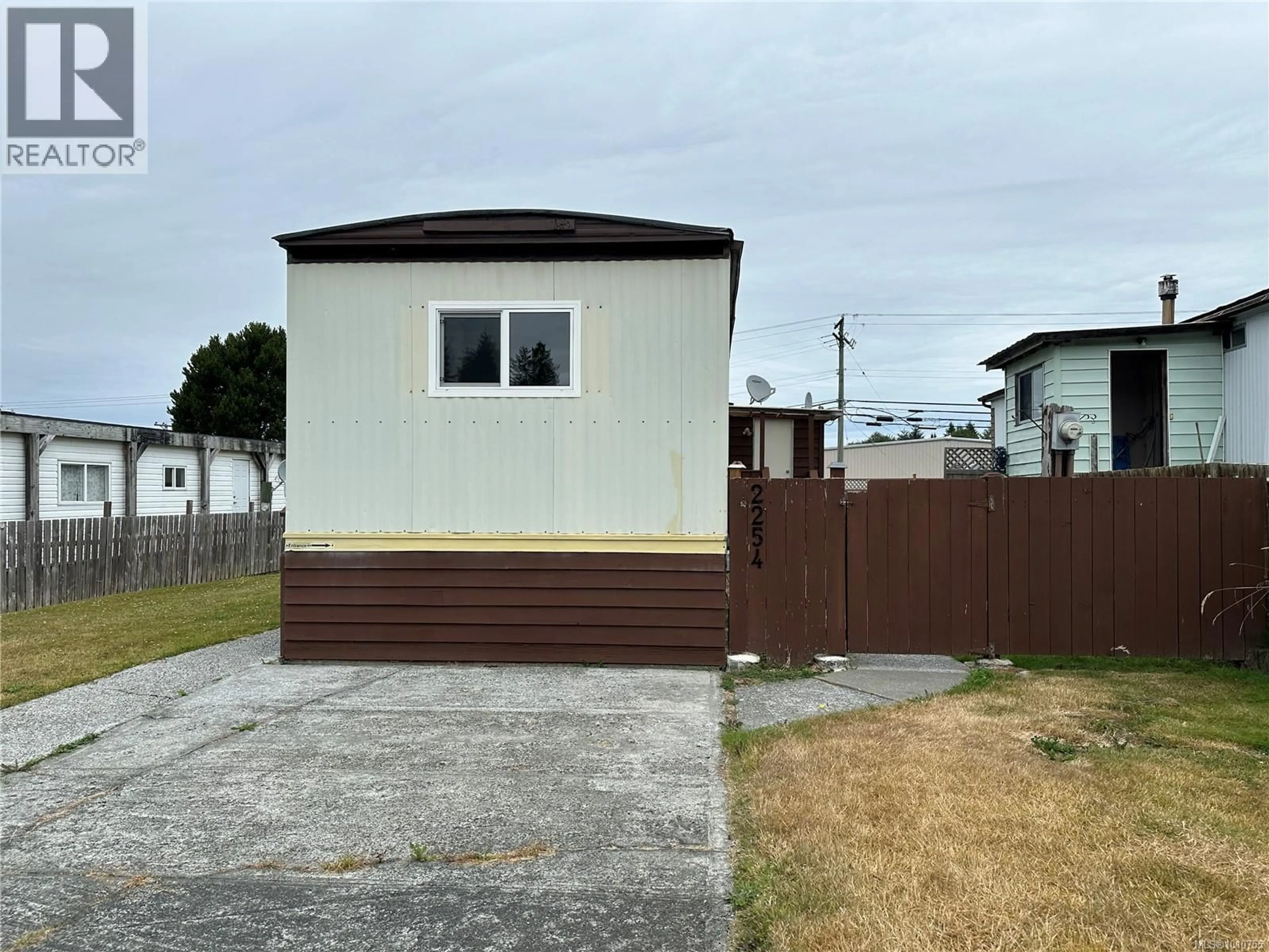 Shed for 2254 CAMOSUN CRESCENT, Port McNeill British Columbia V0N2R0
