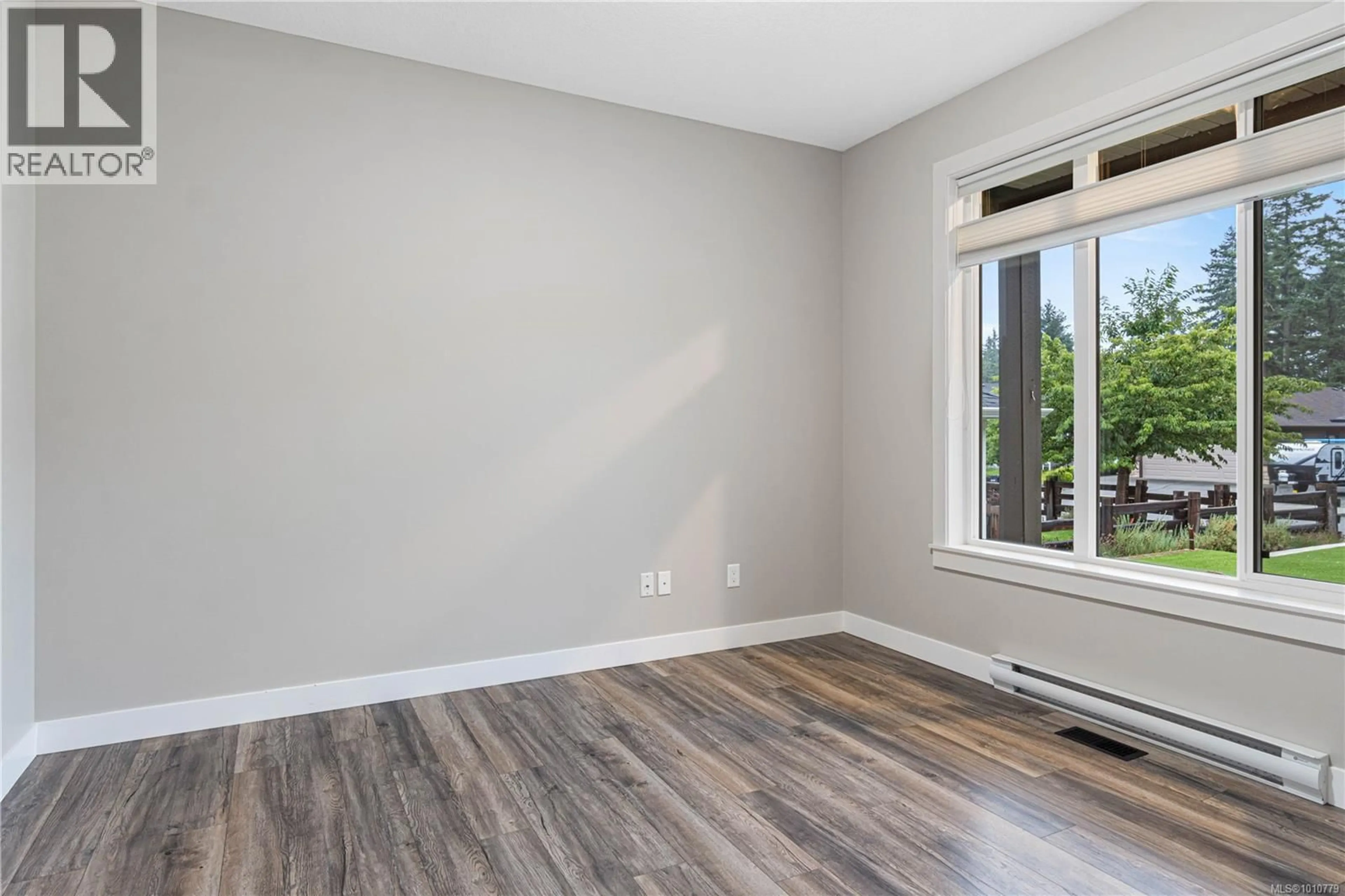 A pic of a room for 3700 REYNOLDS ROAD, Nanaimo British Columbia V9T0J4