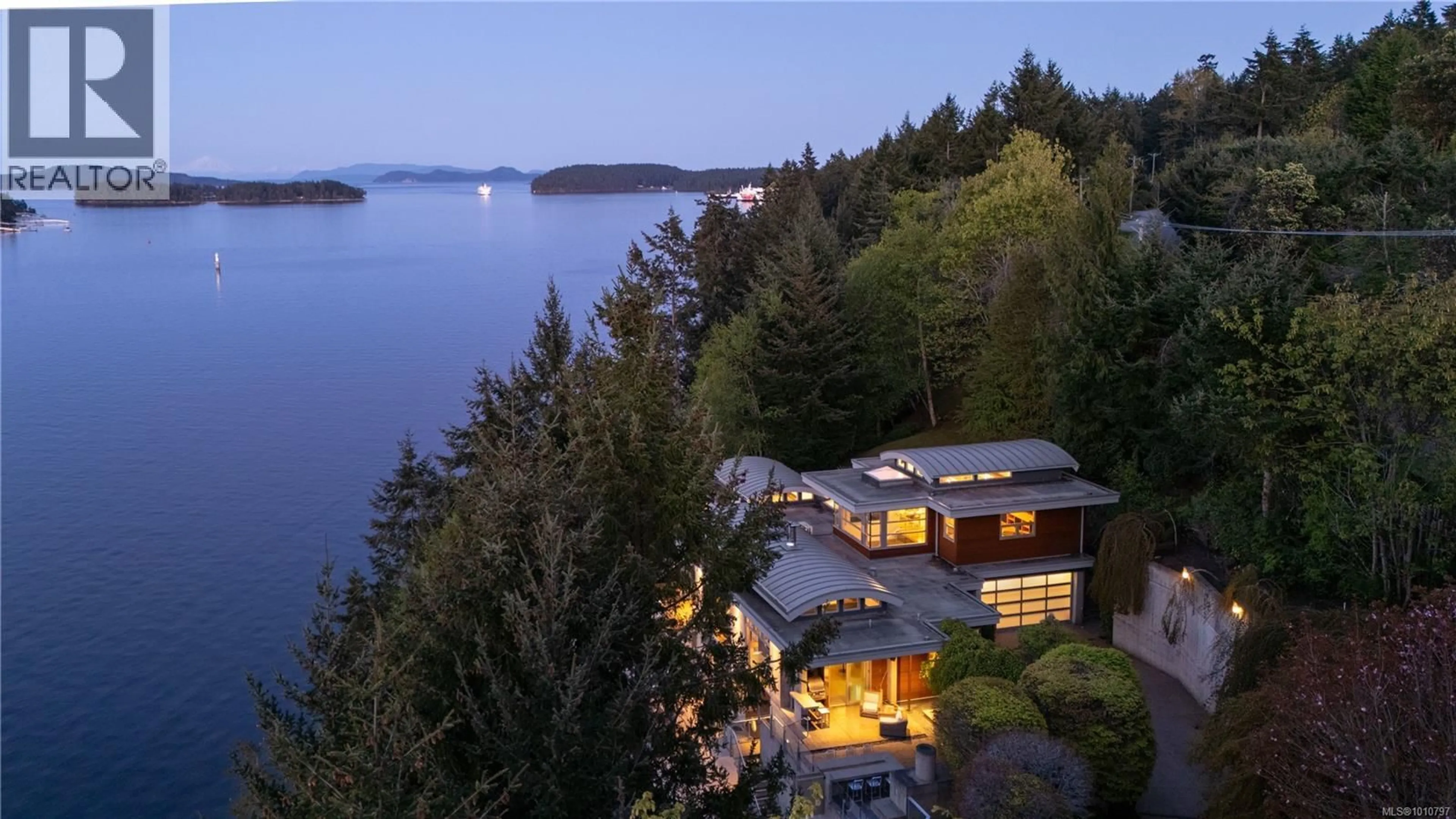 Unknown for 1580 LANDS END ROAD, North Saanich British Columbia V8L5L5