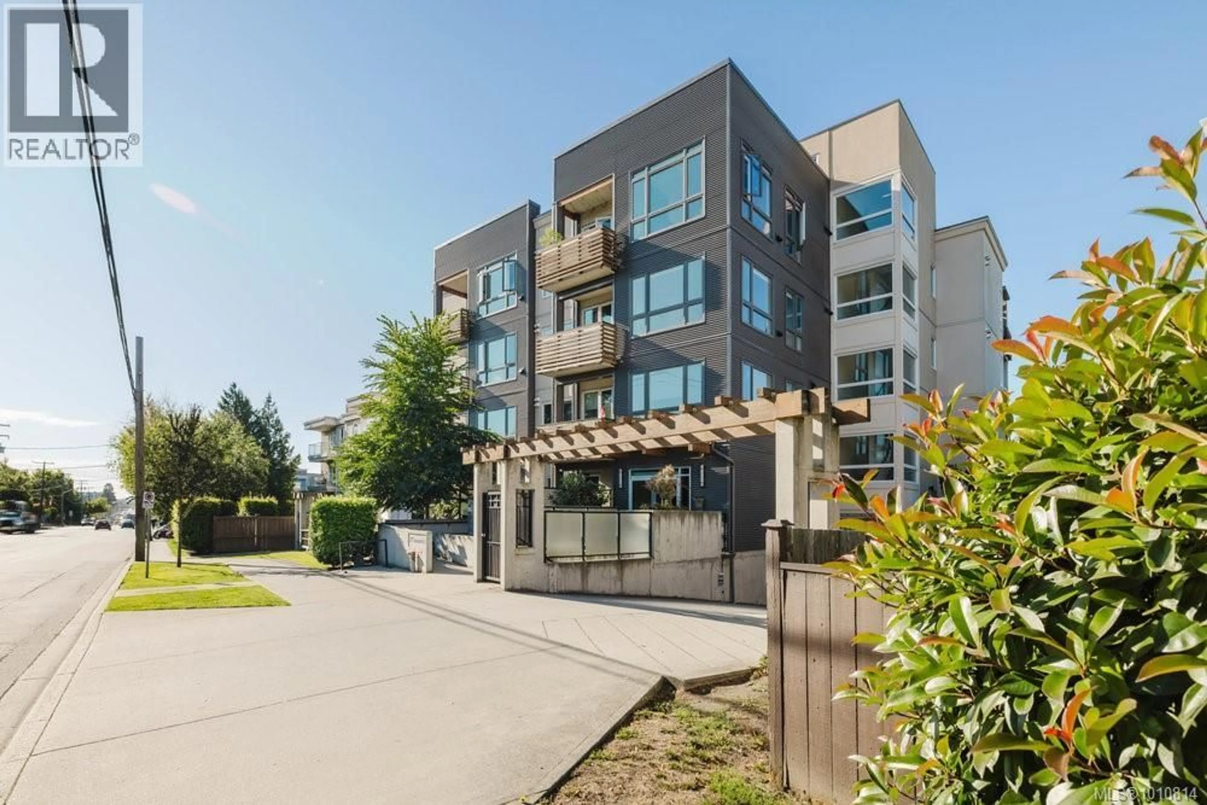 Unknown for 301 - 317 BURNSIDE ROAD EAST, Victoria British Columbia V9A1A6