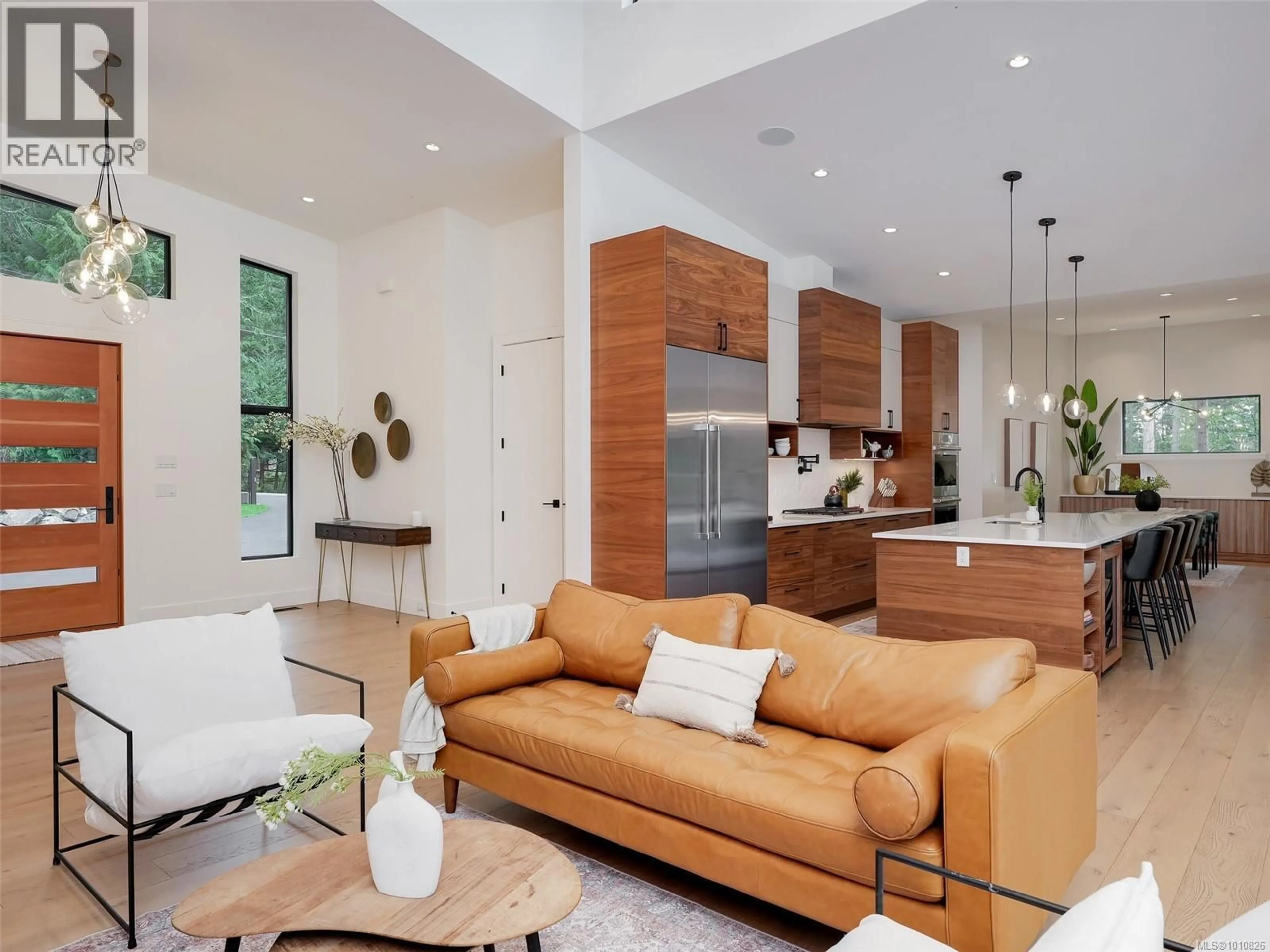 Living room with furniture, unknown for 867 BRADLEY DYNE ROAD, North Saanich British Columbia V8L5H1