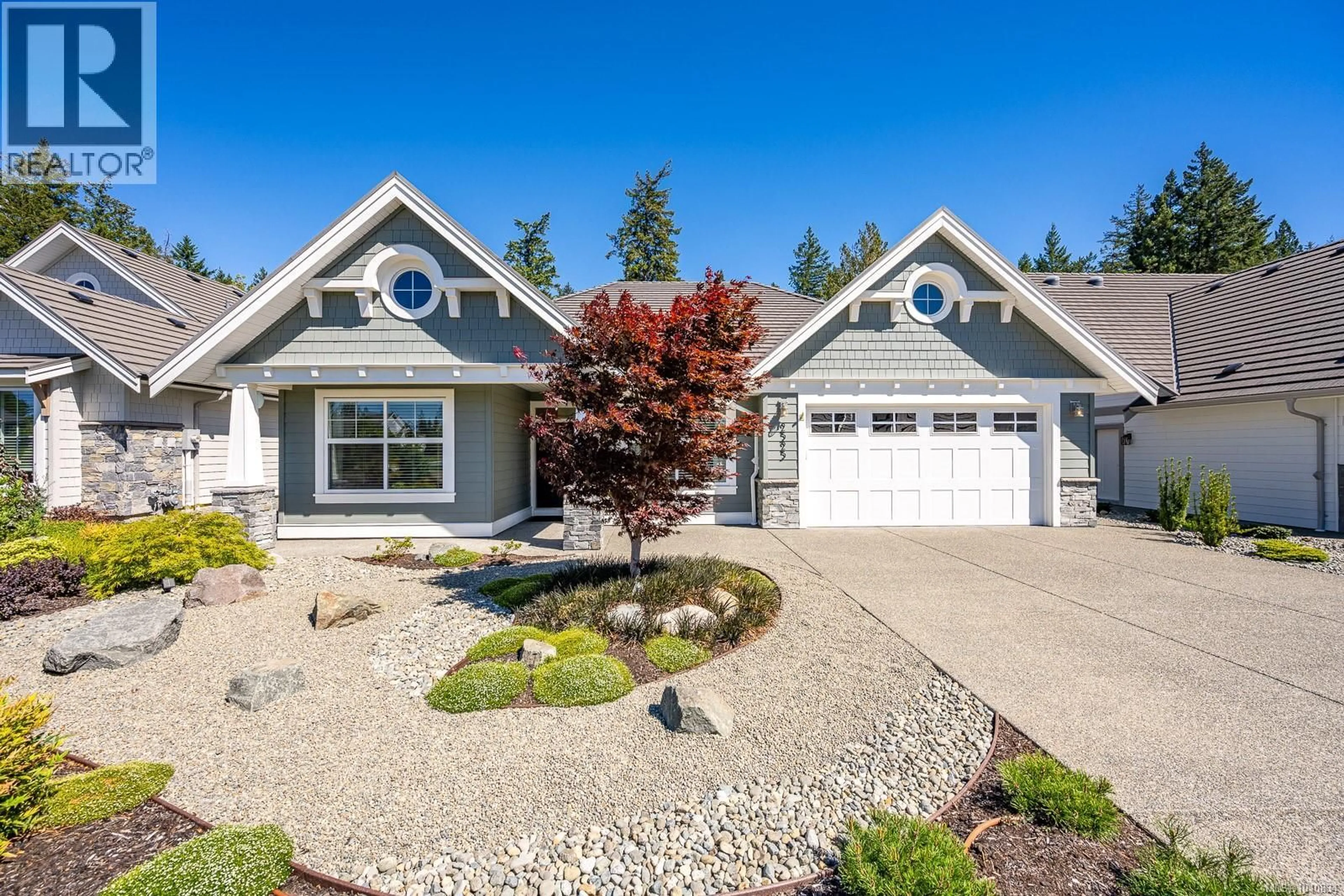 Home with vinyl exterior material, street for 2525 CROWN ISLE DRIVE, Courtenay British Columbia V9N0E4