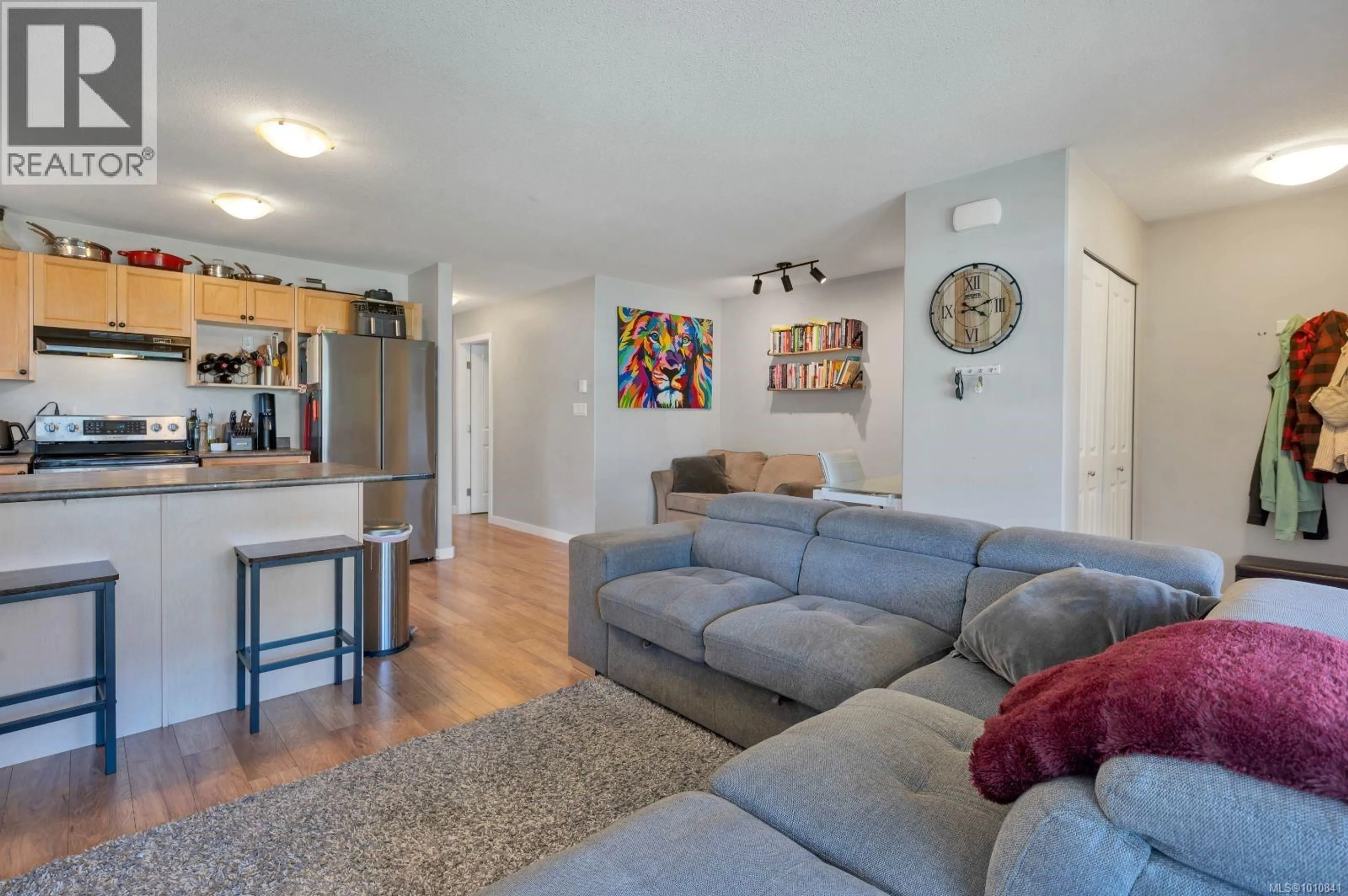 Living room with furniture, unknown for 60 - 1120 EVERGREEN ROAD, Campbell River British Columbia V9W0B1