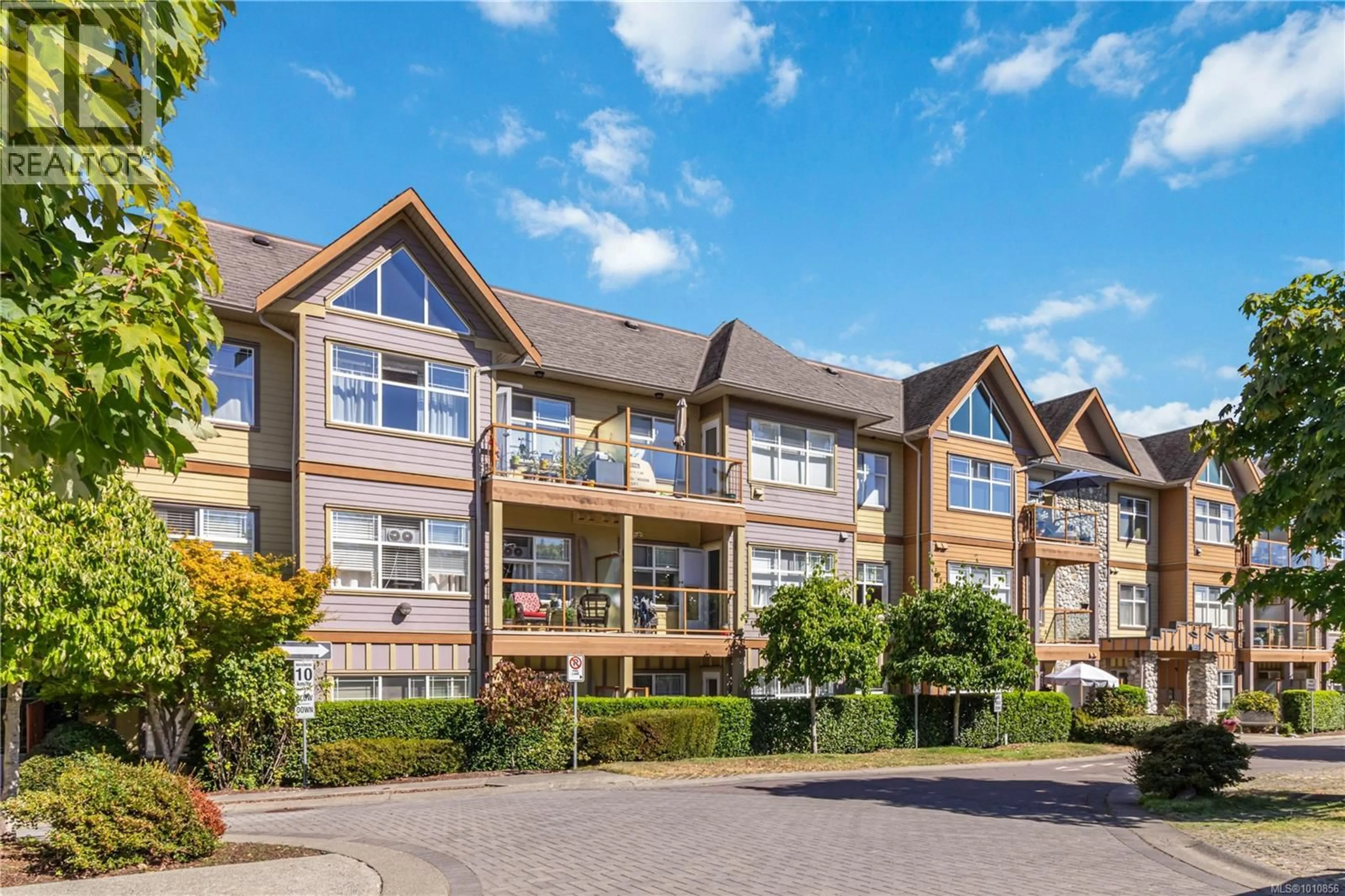 Unknown for 208 - 1959 POLO PARK COURT, Central Saanich British Columbia V8M2K1