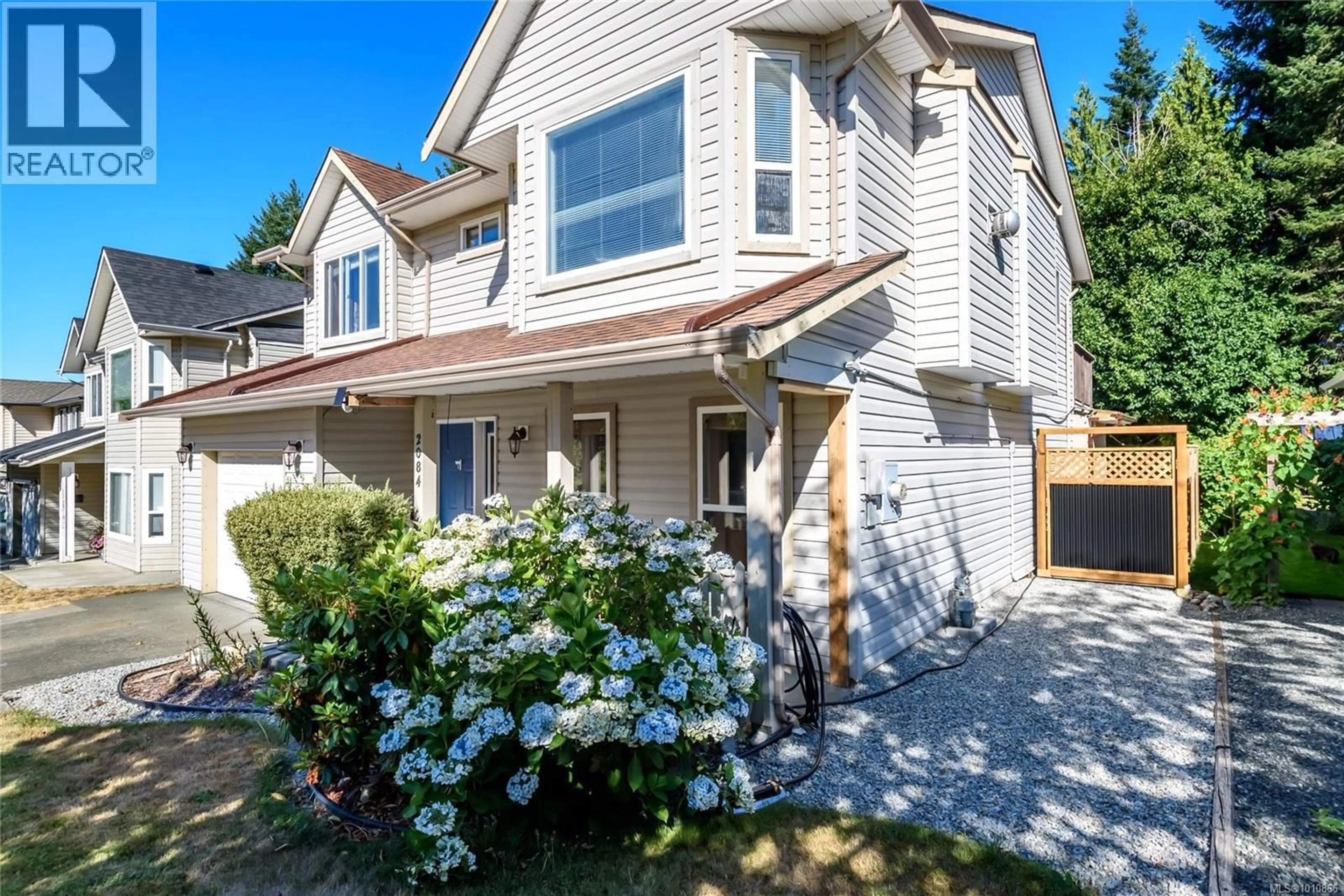 Home with vinyl exterior material, street for 2084 ANNA PLACE, Courtenay British Columbia V9N9B4