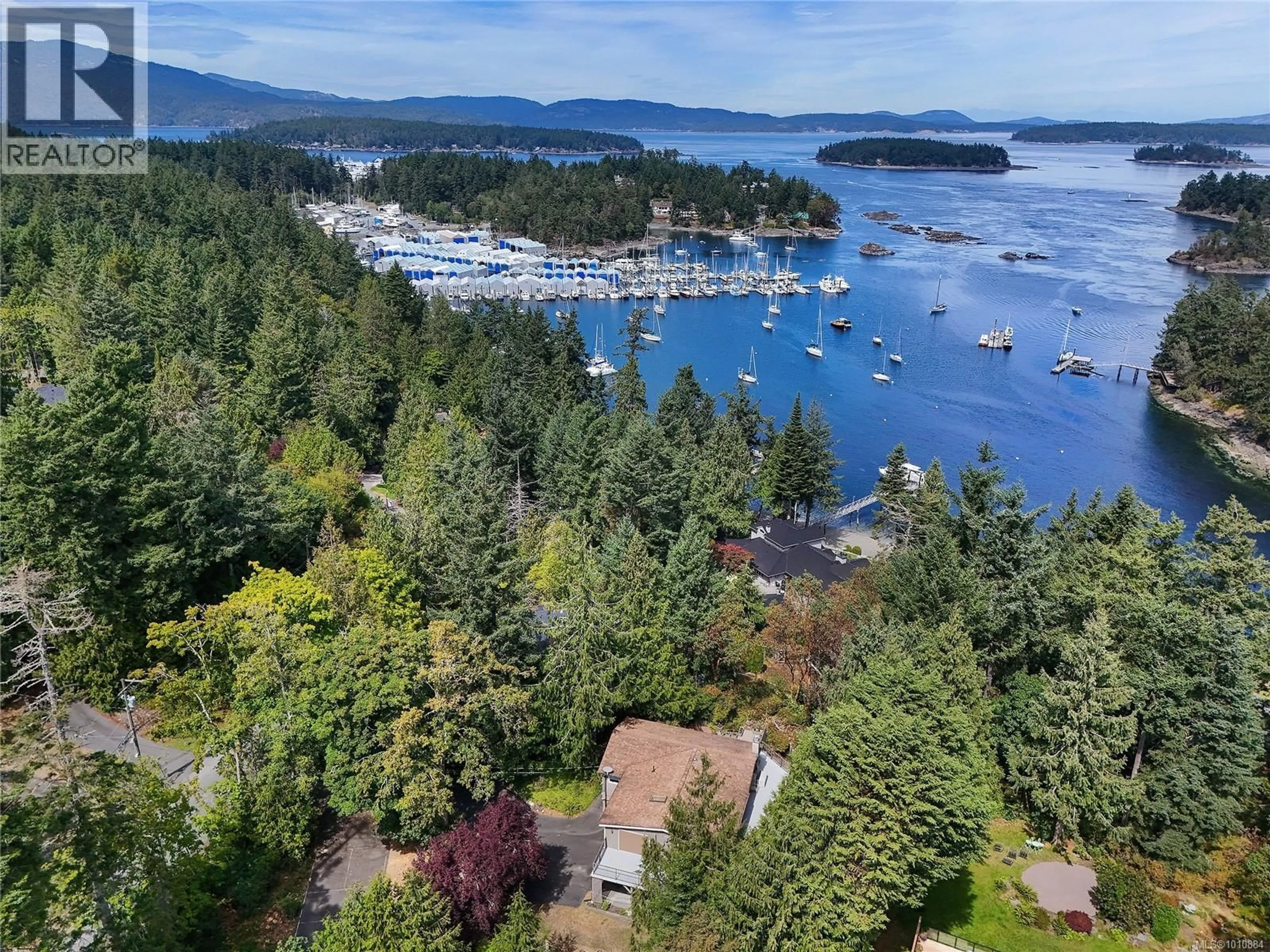A pic from outside/outdoor area/front of a property/back of a property/a pic from drone, water/lake/river/ocean view for 10929 INWOOD ROAD, North Saanich British Columbia V8L5H9