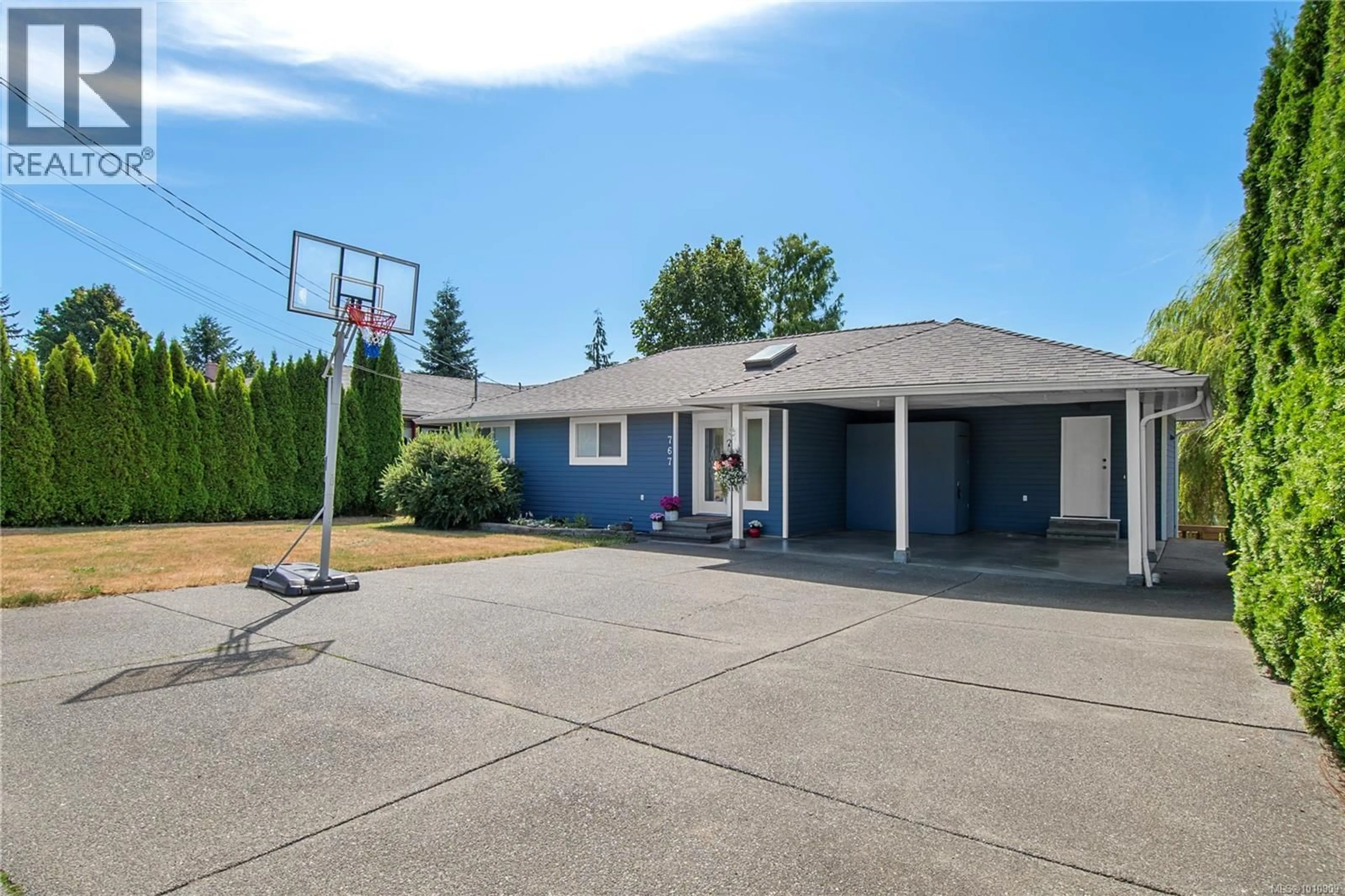 Home with vinyl exterior material, street for 767 ELAND DRIVE, Campbell River British Columbia V9W6Y9