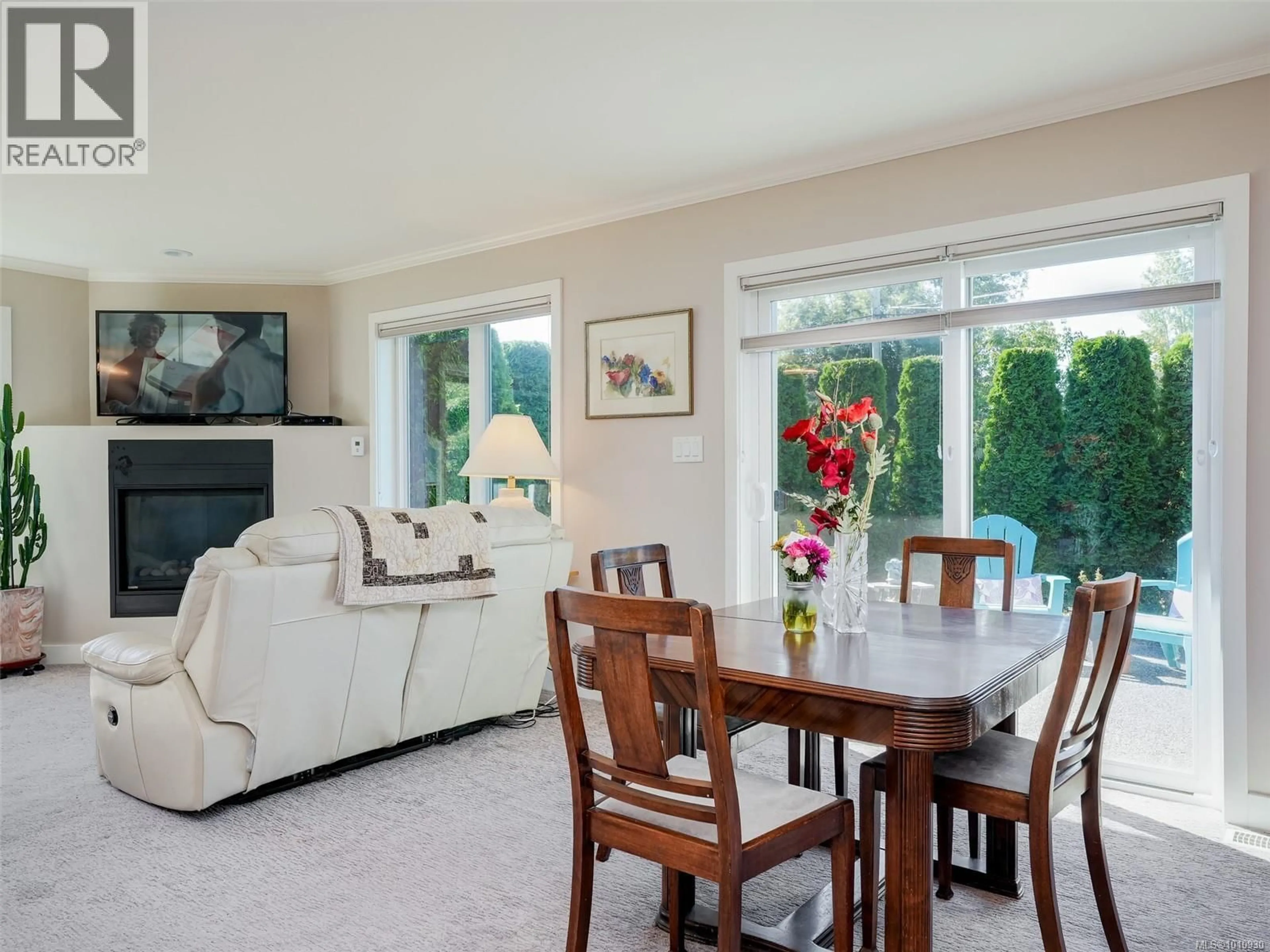 Dining room, unknown for 2208 MALAVIEW AVENUE, Sidney British Columbia V8L2E7