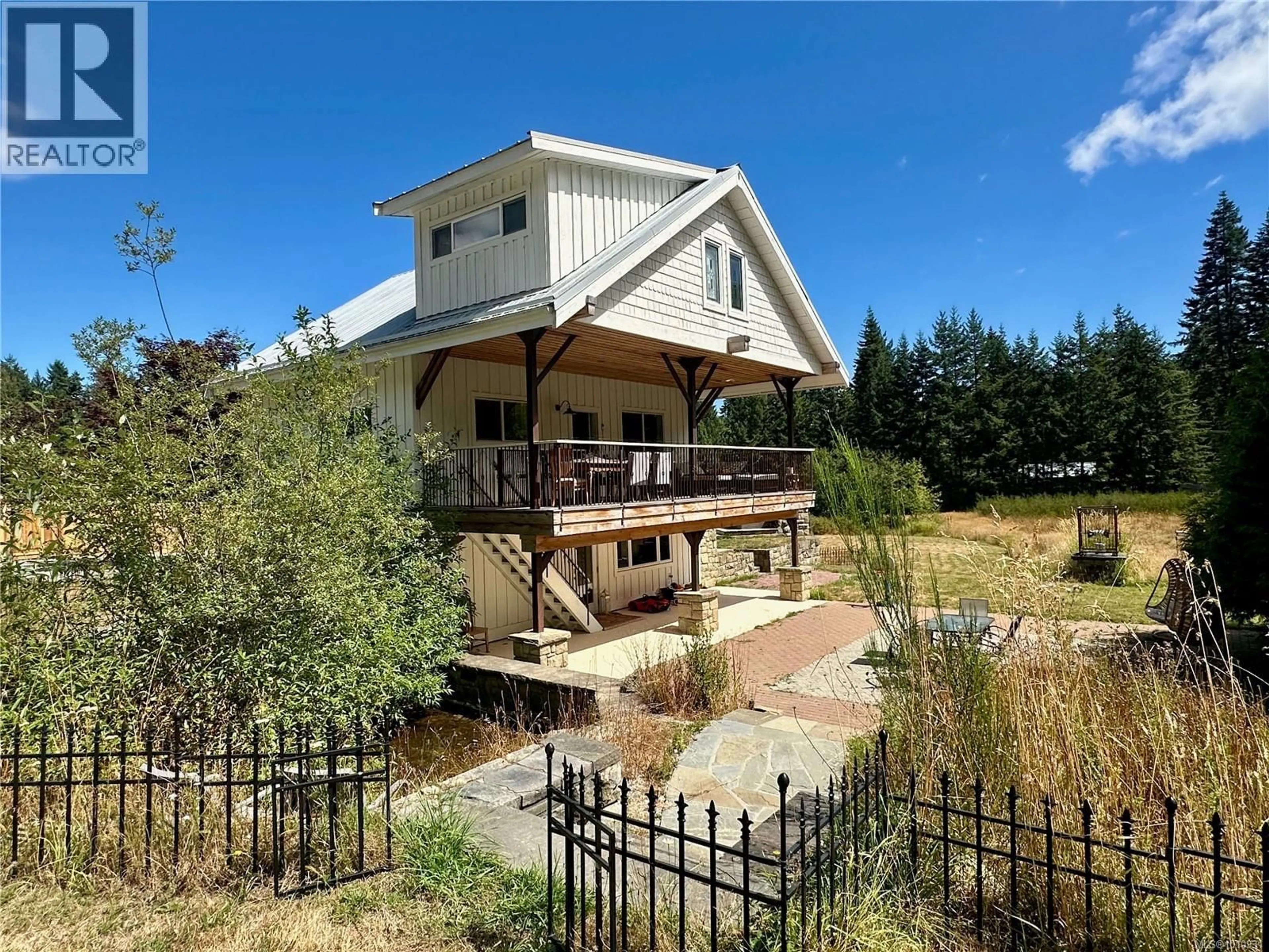A pic from outside/outdoor area/front of a property/back of a property/a pic from drone, unknown for 1502 FULFORD-GANGES ROAD, Salt Spring British Columbia V8K2A2