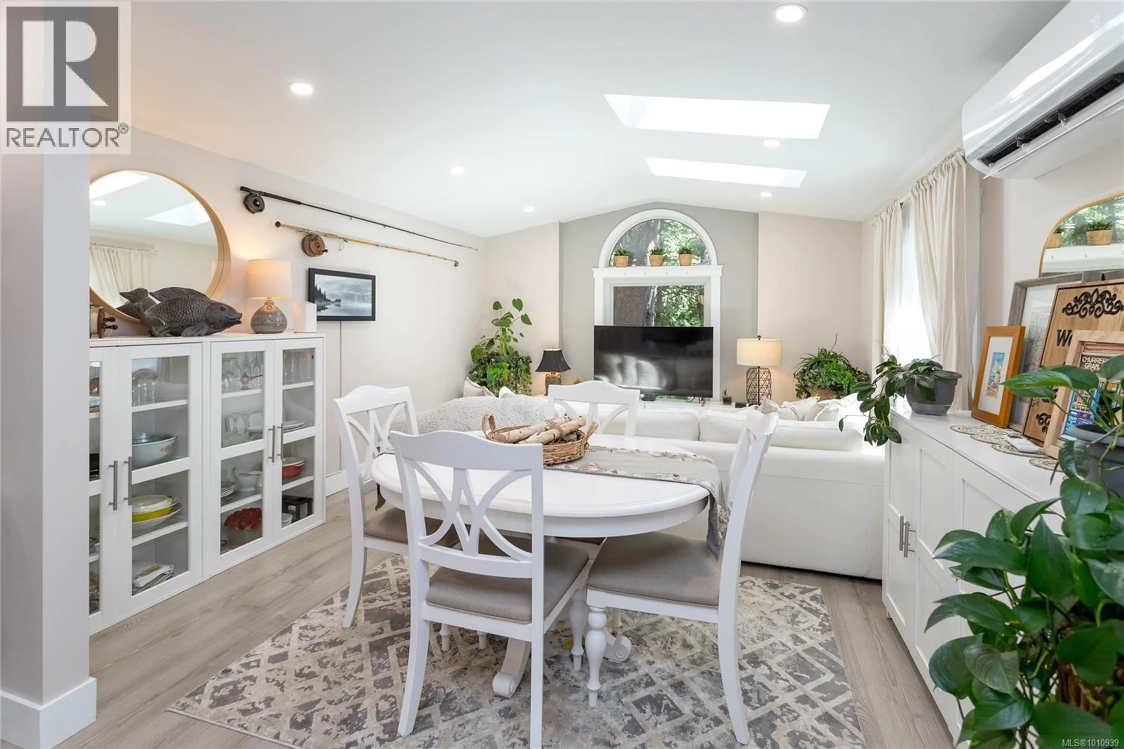 Open concept kitchen, unknown for 131 - 2500 FLORENCE LAKE ROAD, Langford British Columbia V9B4H2