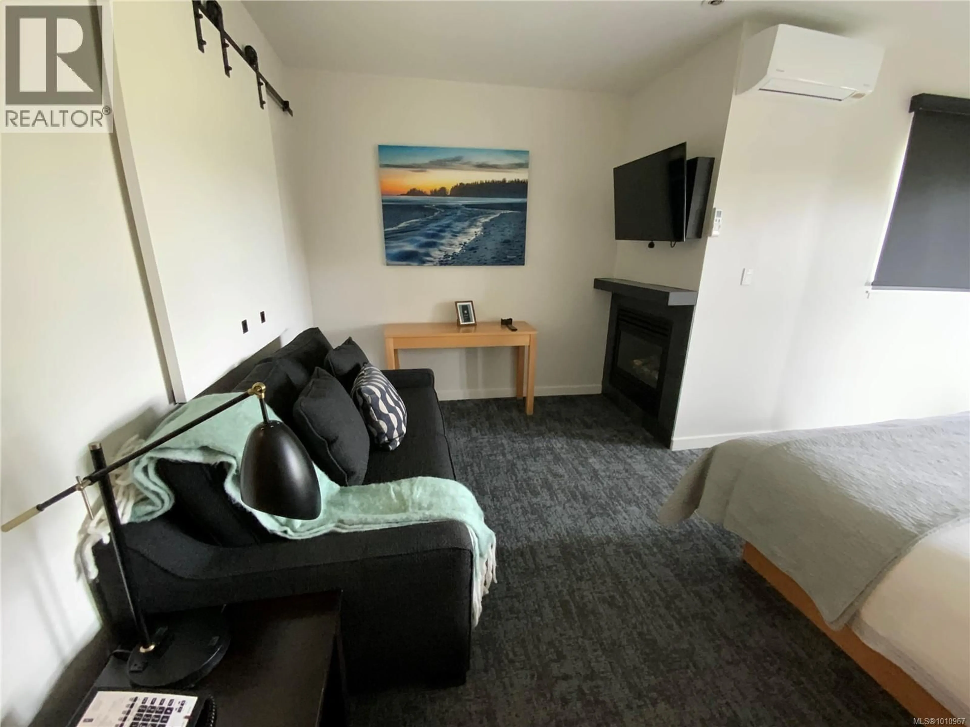 A pic of a room for 202 - 596 MARINE DRIVE, Ucluelet British Columbia V0R3A0