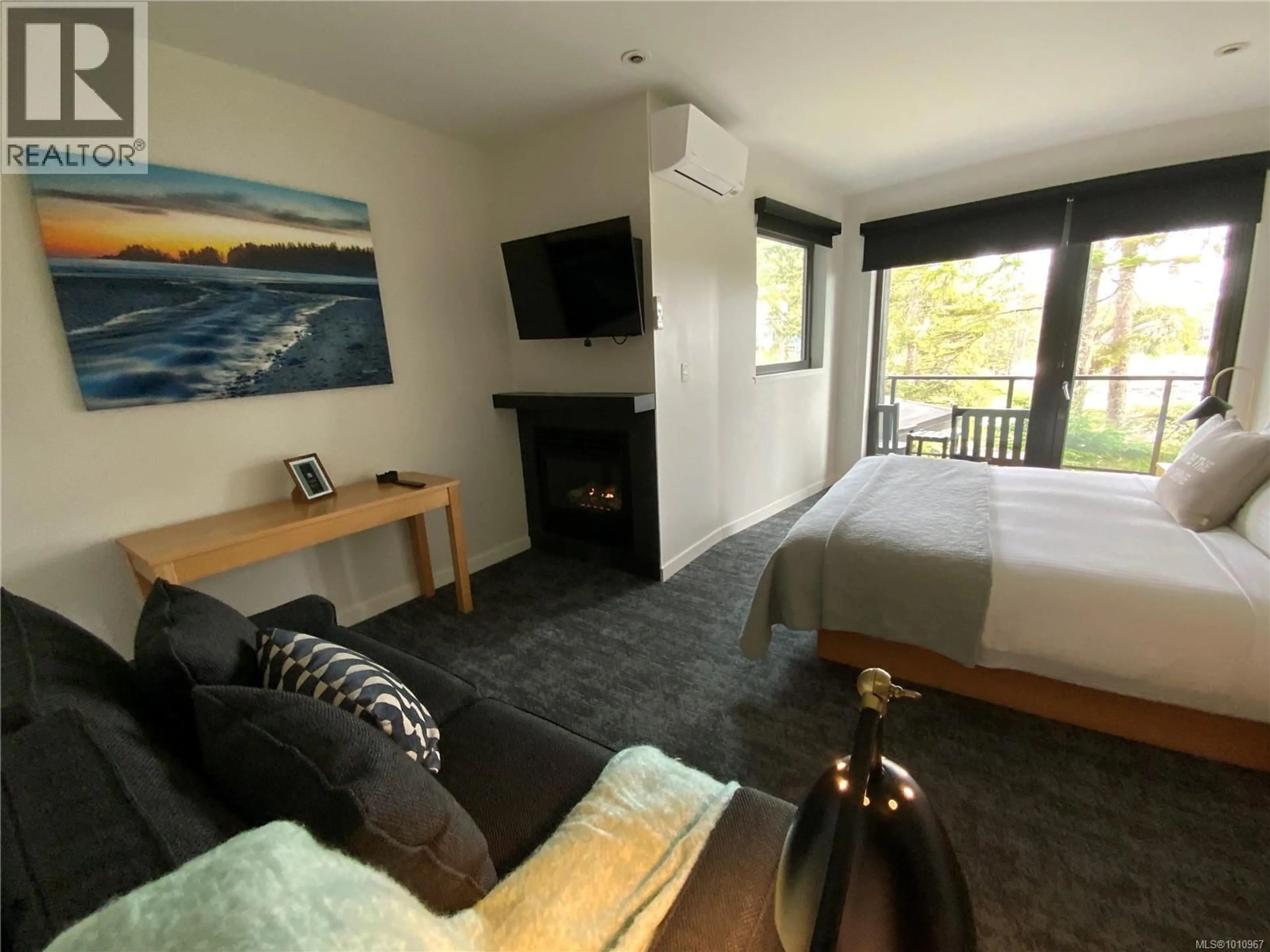 A pic of a room for 202 - 596 MARINE DRIVE, Ucluelet British Columbia V0R3A0