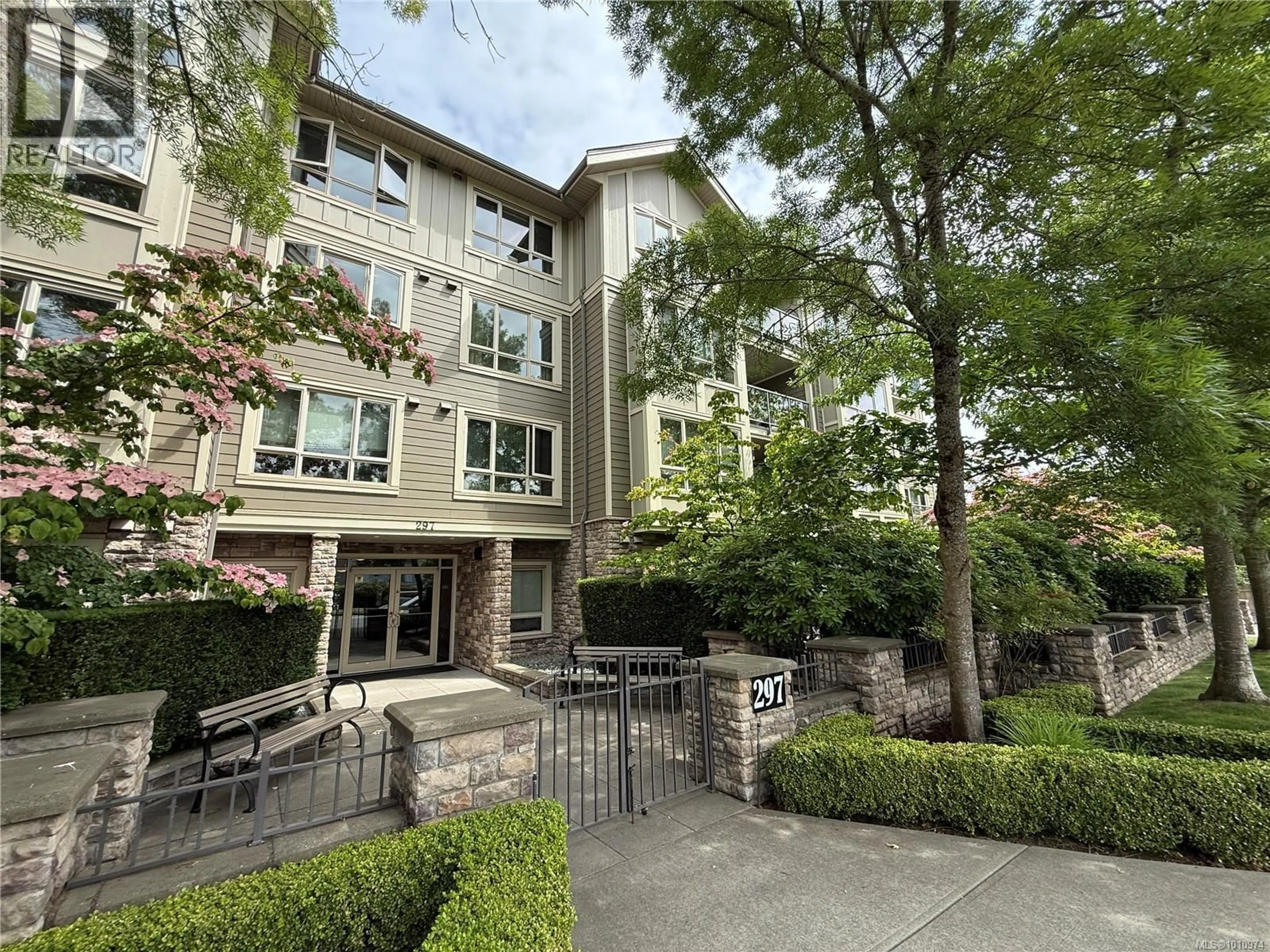 Unknown for 404 - 297 HIRST AVENUE WEST, Parksville British Columbia V9P0A4