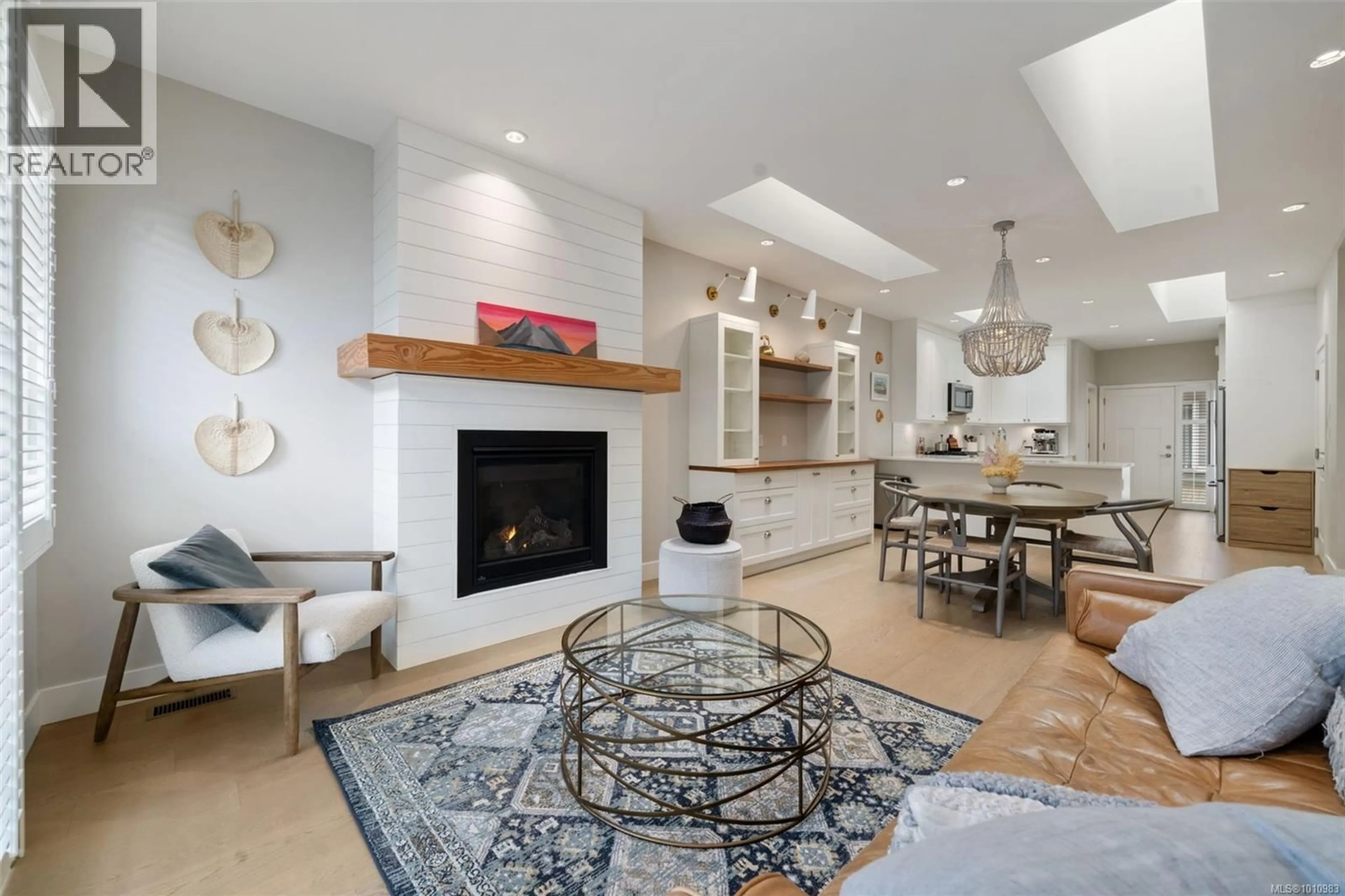 Open concept kitchen, ceramic/tile floor for 2 - 10490 RESTHAVEN DRIVE, Sidney British Columbia V8L3H7