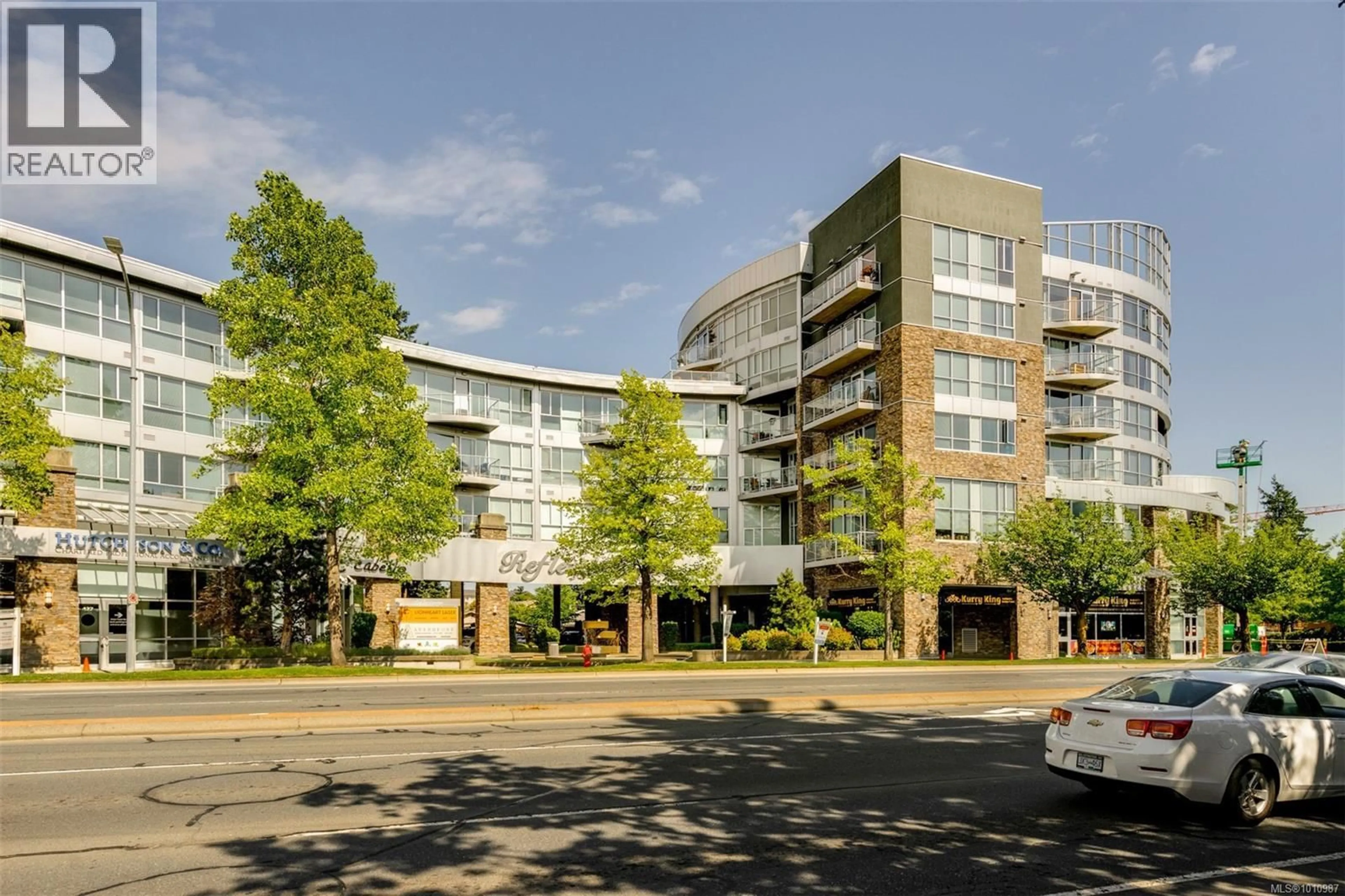 Unknown for 418 - 2745 VETERANS MEMORIAL PARKWAY, Langford British Columbia L1L1L1