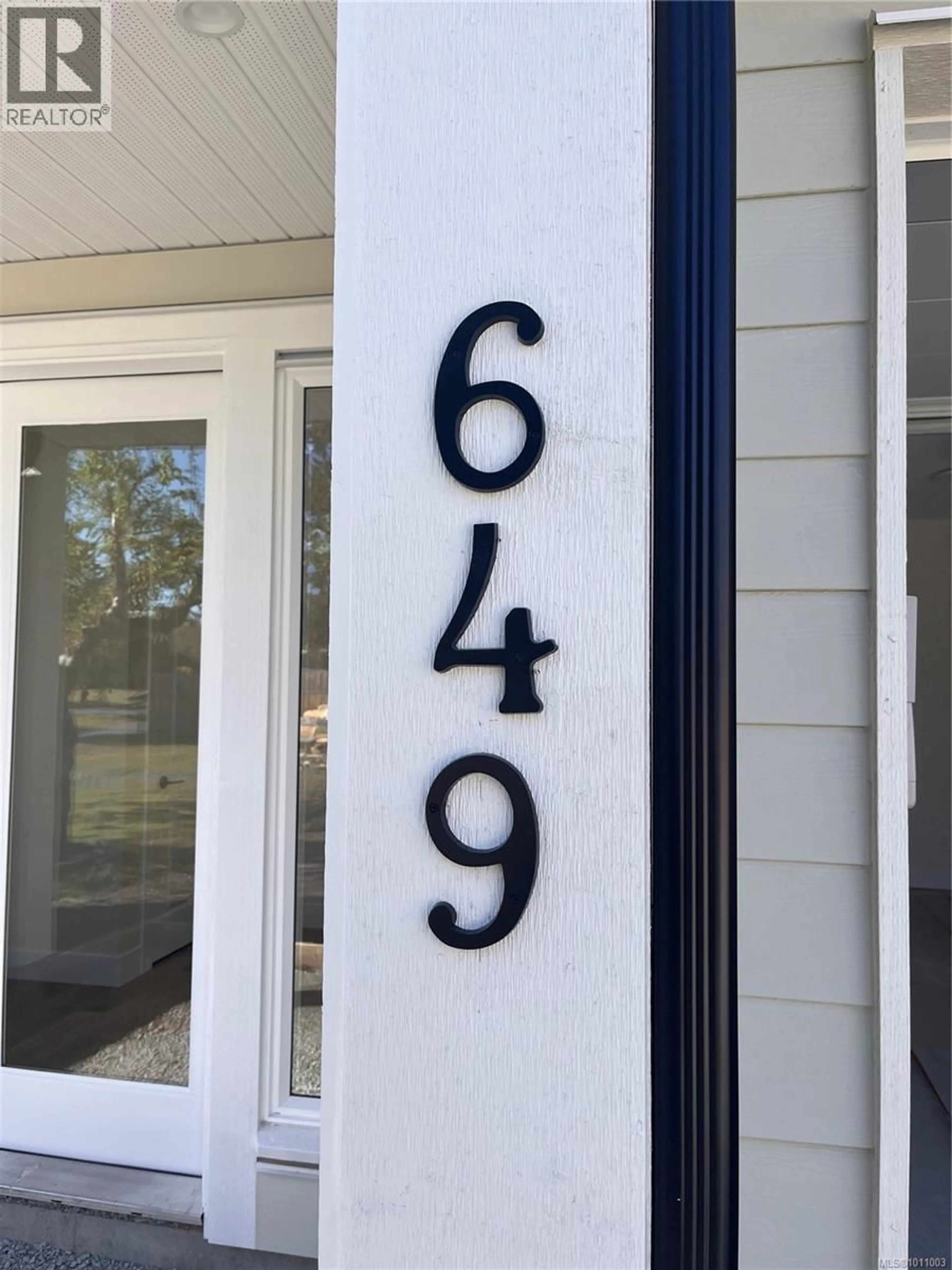 Indoor entryway for 649 HOFFMAN AVENUE, Langford British Columbia V9B3A6