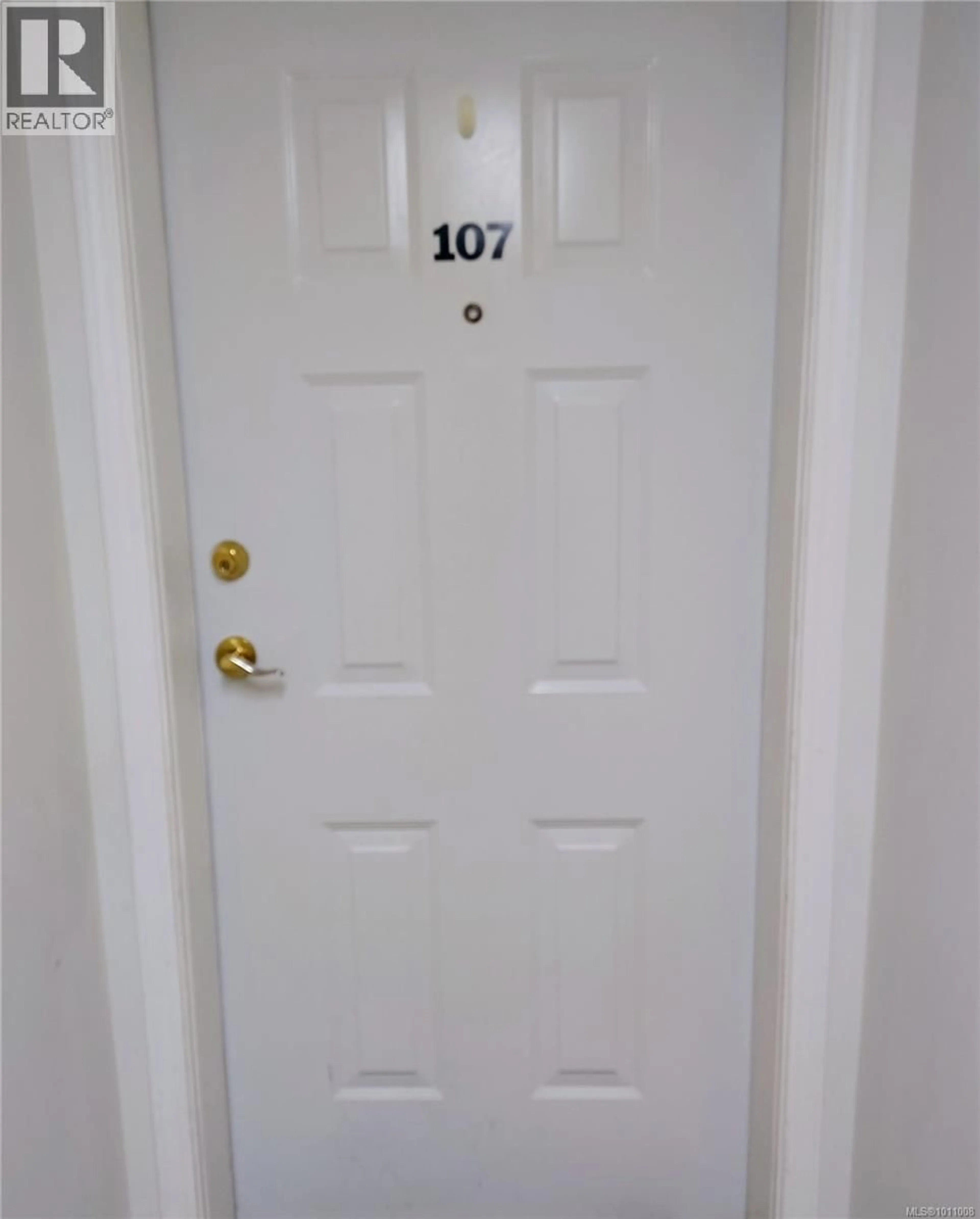 Indoor entryway for 107 - 3855 11TH AVENUE, Port Alberni British Columbia V9Y4Z2