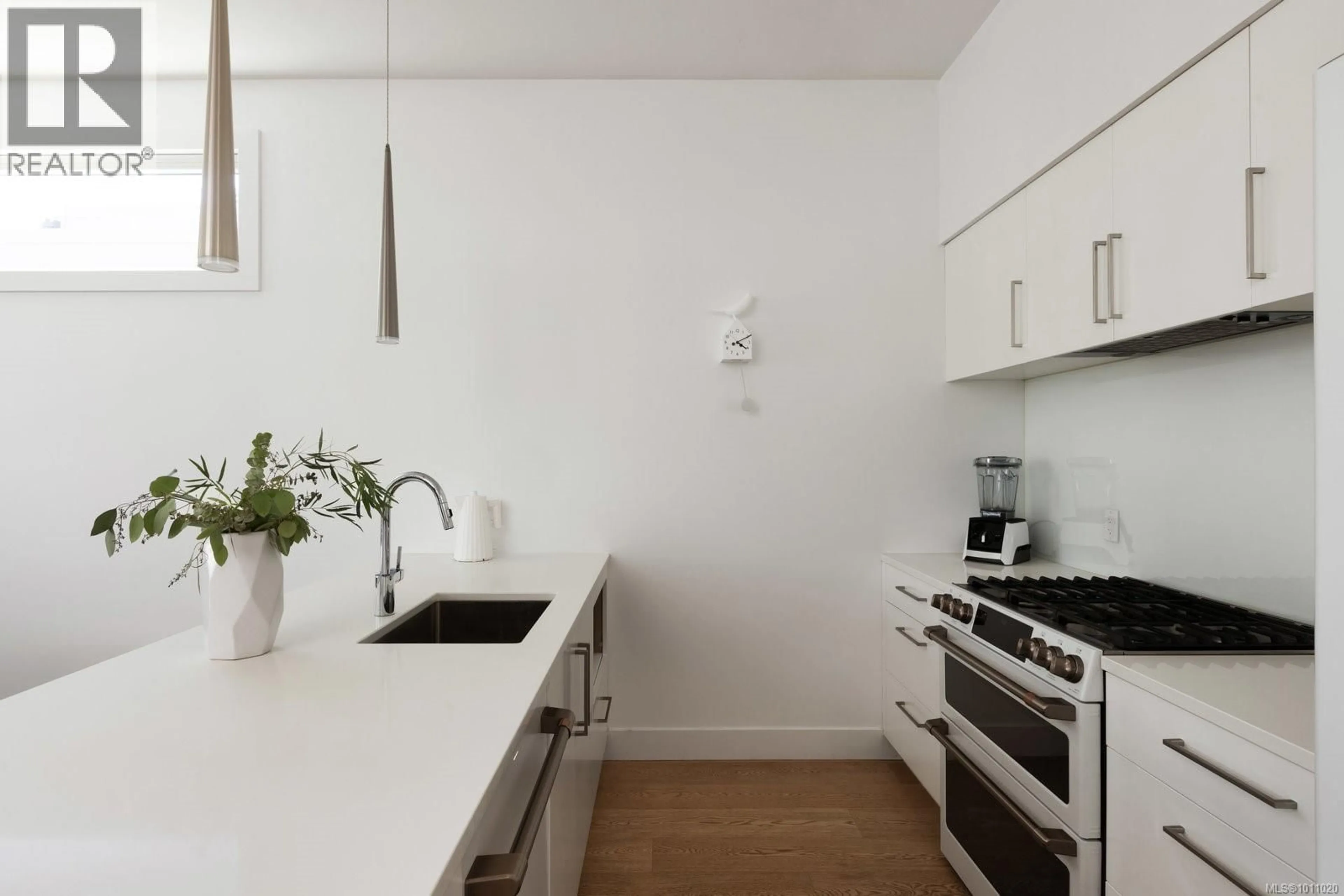 Unknown for 9606 FOURTH STREET, Sidney British Columbia V8L2Y6