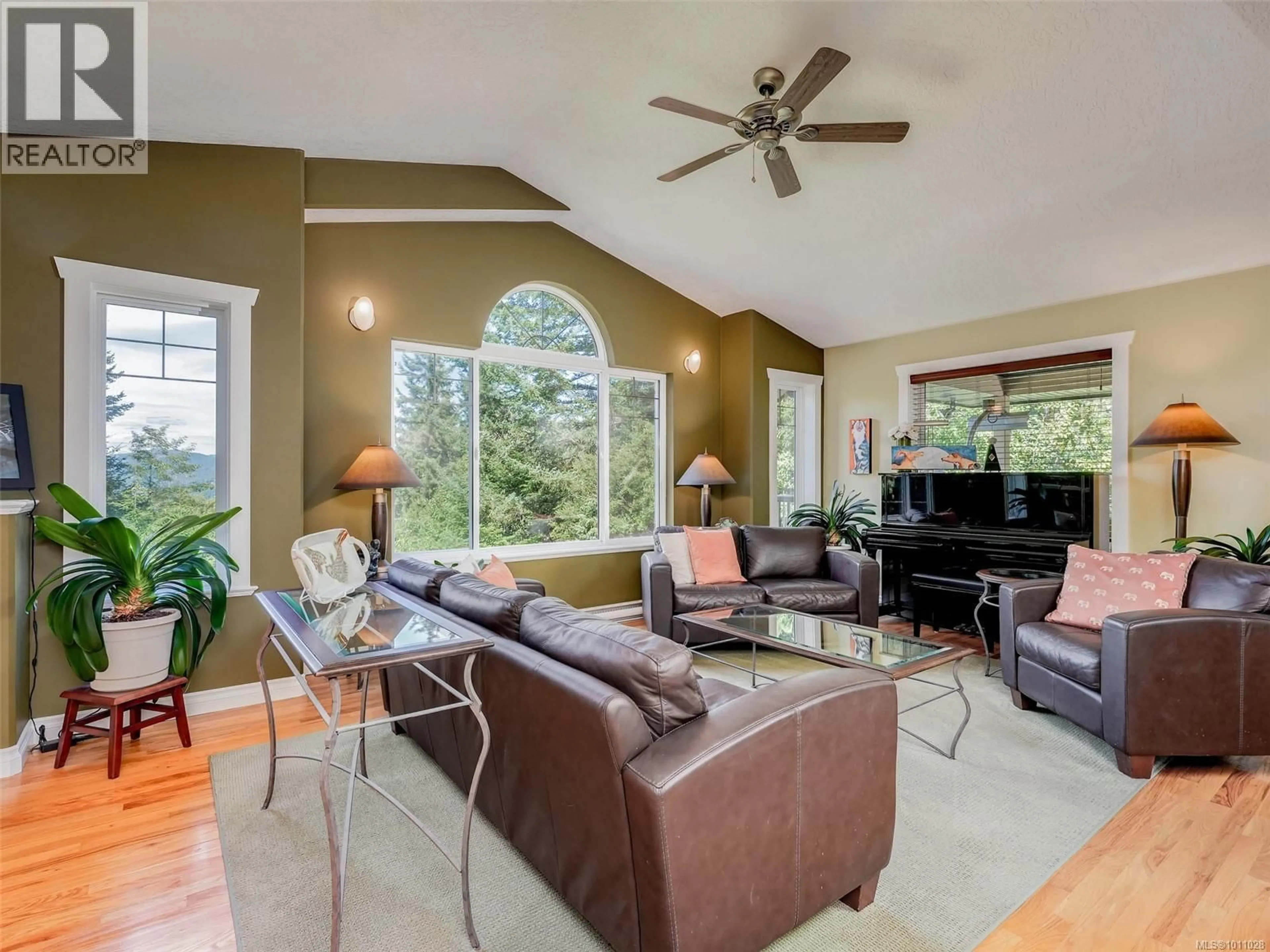 Living room with furniture, unknown for 1420 ELAN PLACE, Sooke British Columbia V9Z1B2