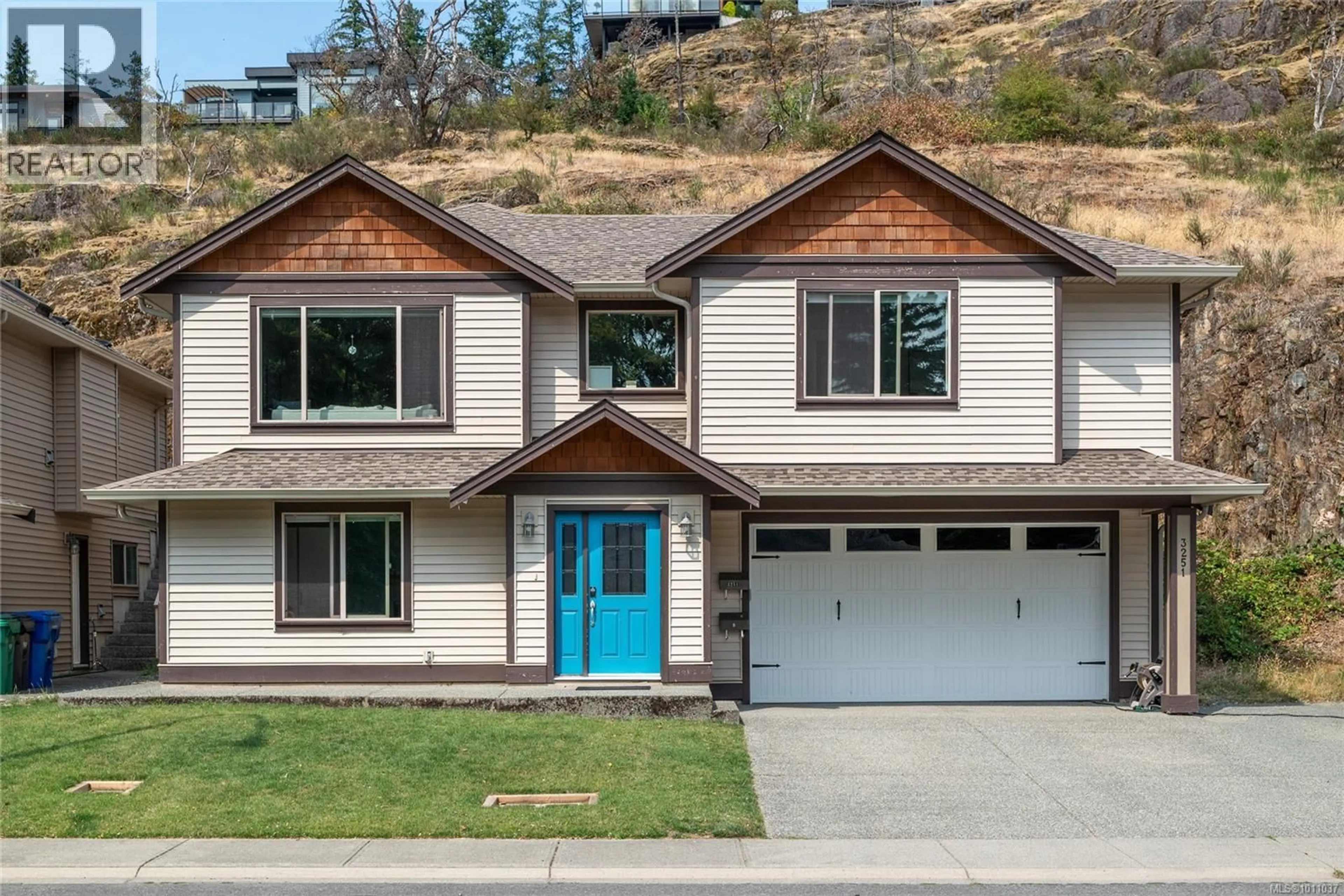 Home with vinyl exterior material, street for 3251 GRANITE PARK ROAD, Nanaimo British Columbia V9T1W8