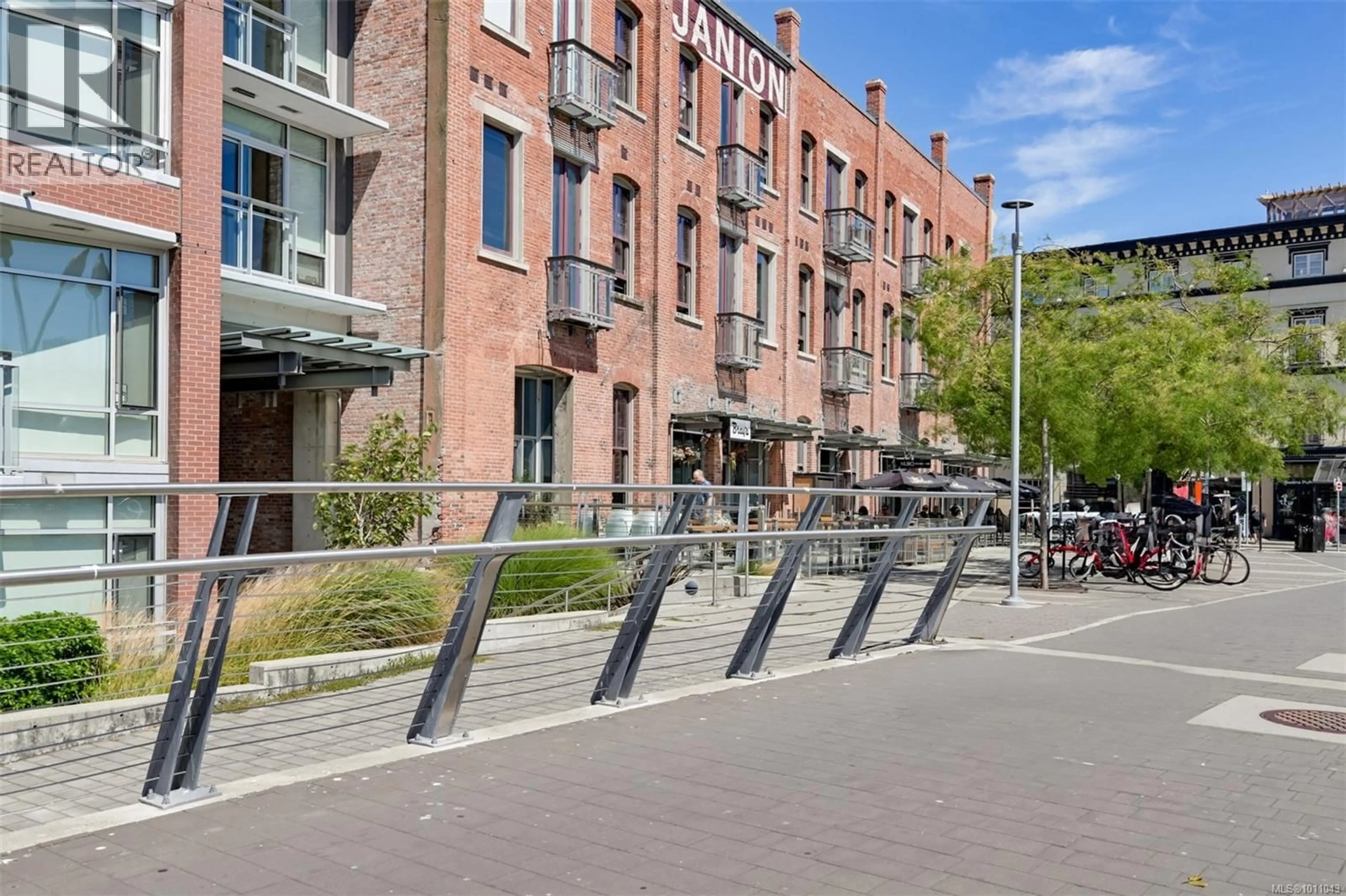Patio, street for 403 - 456 PANDORA AVENUE, Victoria British Columbia V8W0E3