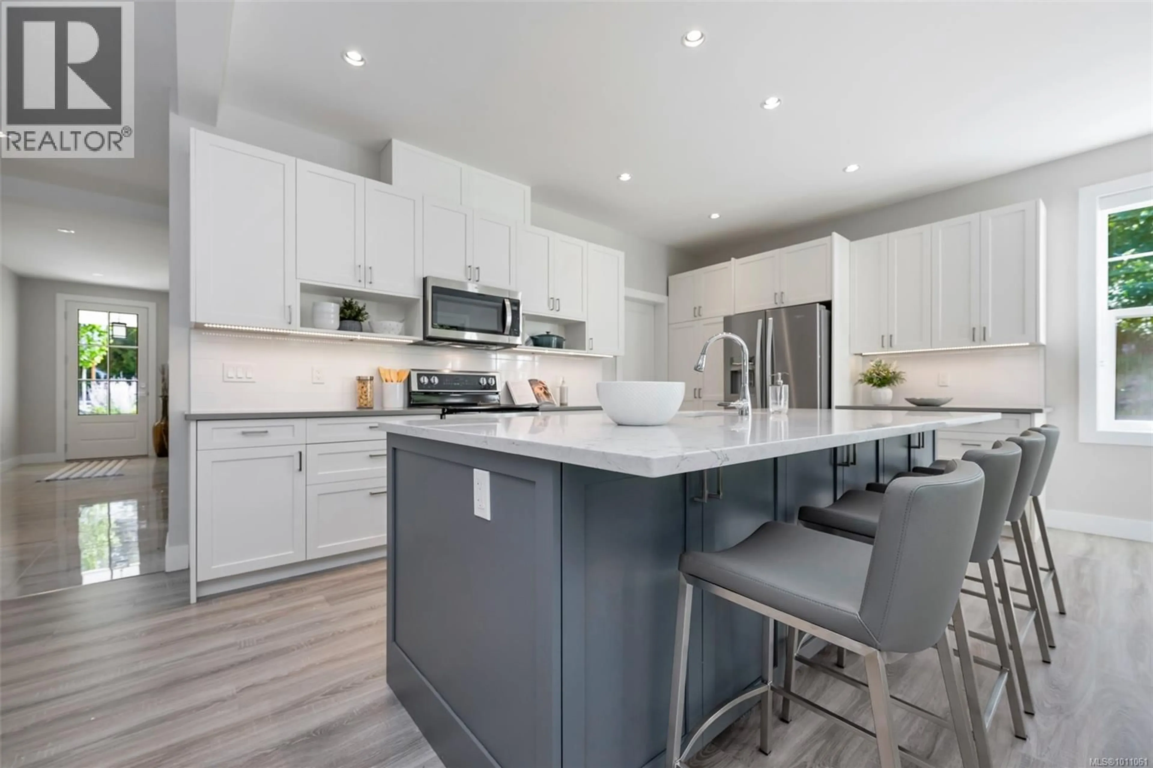 Open concept kitchen, unknown for 3315 WEST OAK PLACE, Langford British Columbia V9C2P2