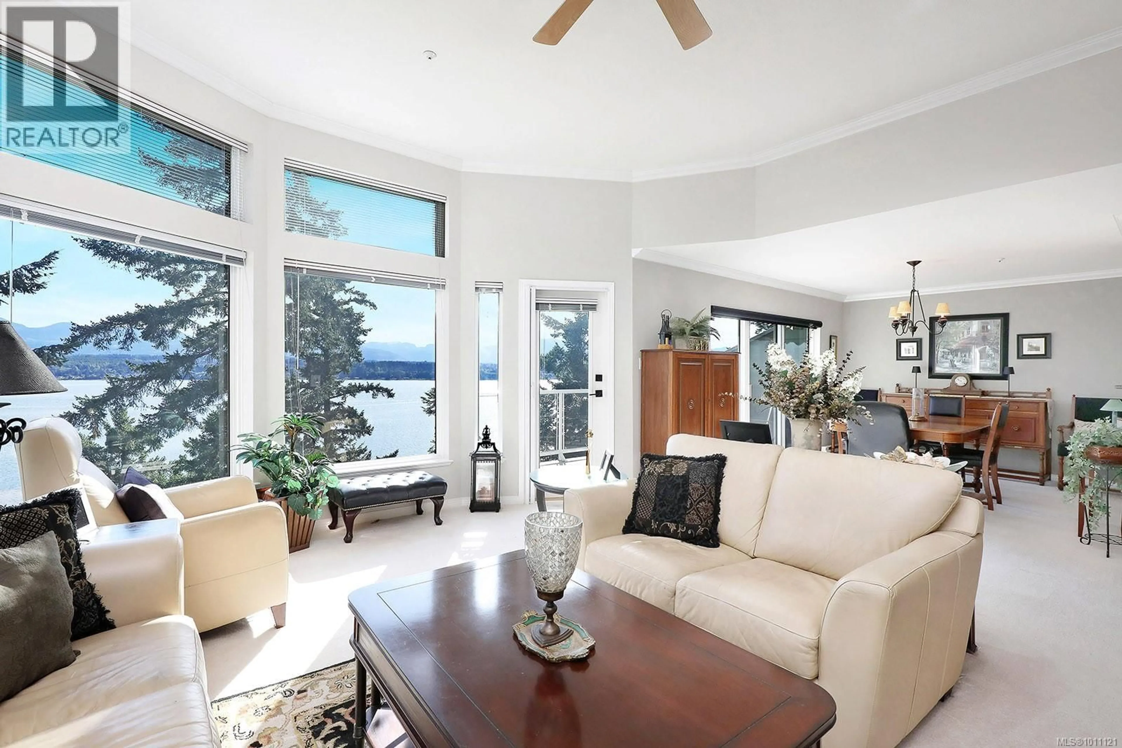 Living room with furniture, unknown for 206 - 2275 COMOX AVENUE, Comox British Columbia V9M1X6