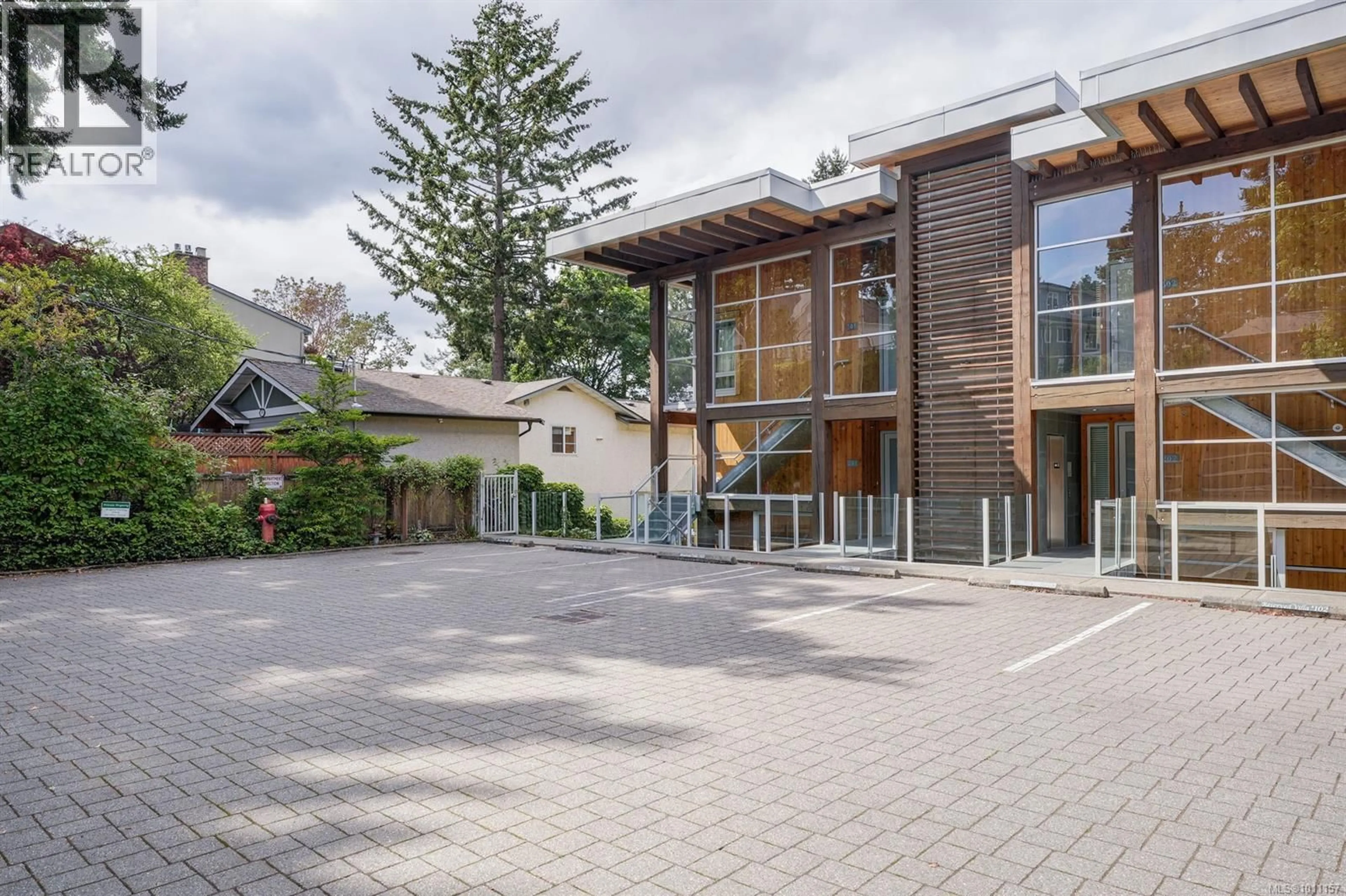 Unknown for 101 - 851 VERDIER AVENUE, Central Saanich British Columbia V8M1C5