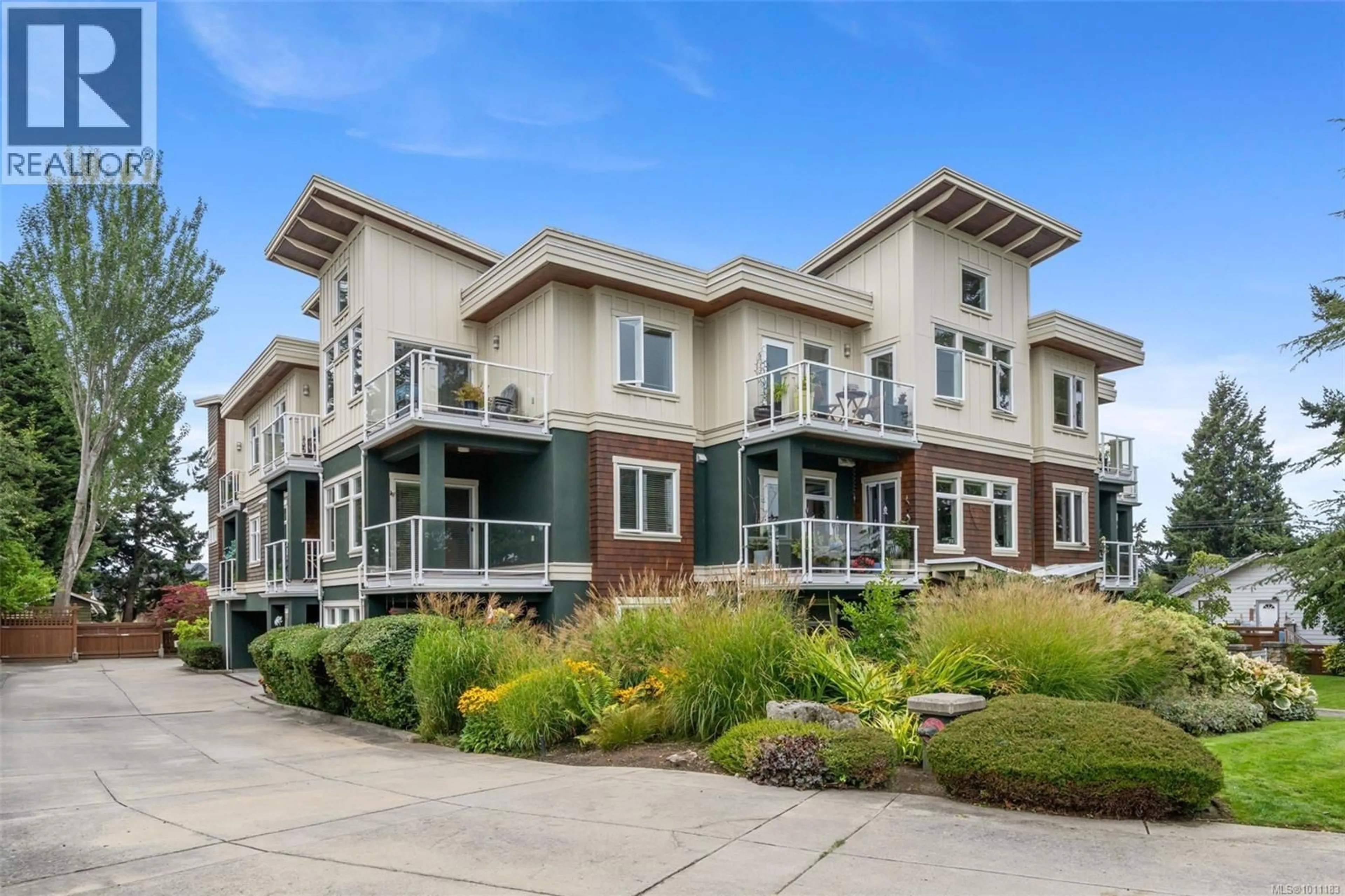 Unknown for 201 - 2415 AMHERST AVENUE, Sidney British Columbia V8L2H1
